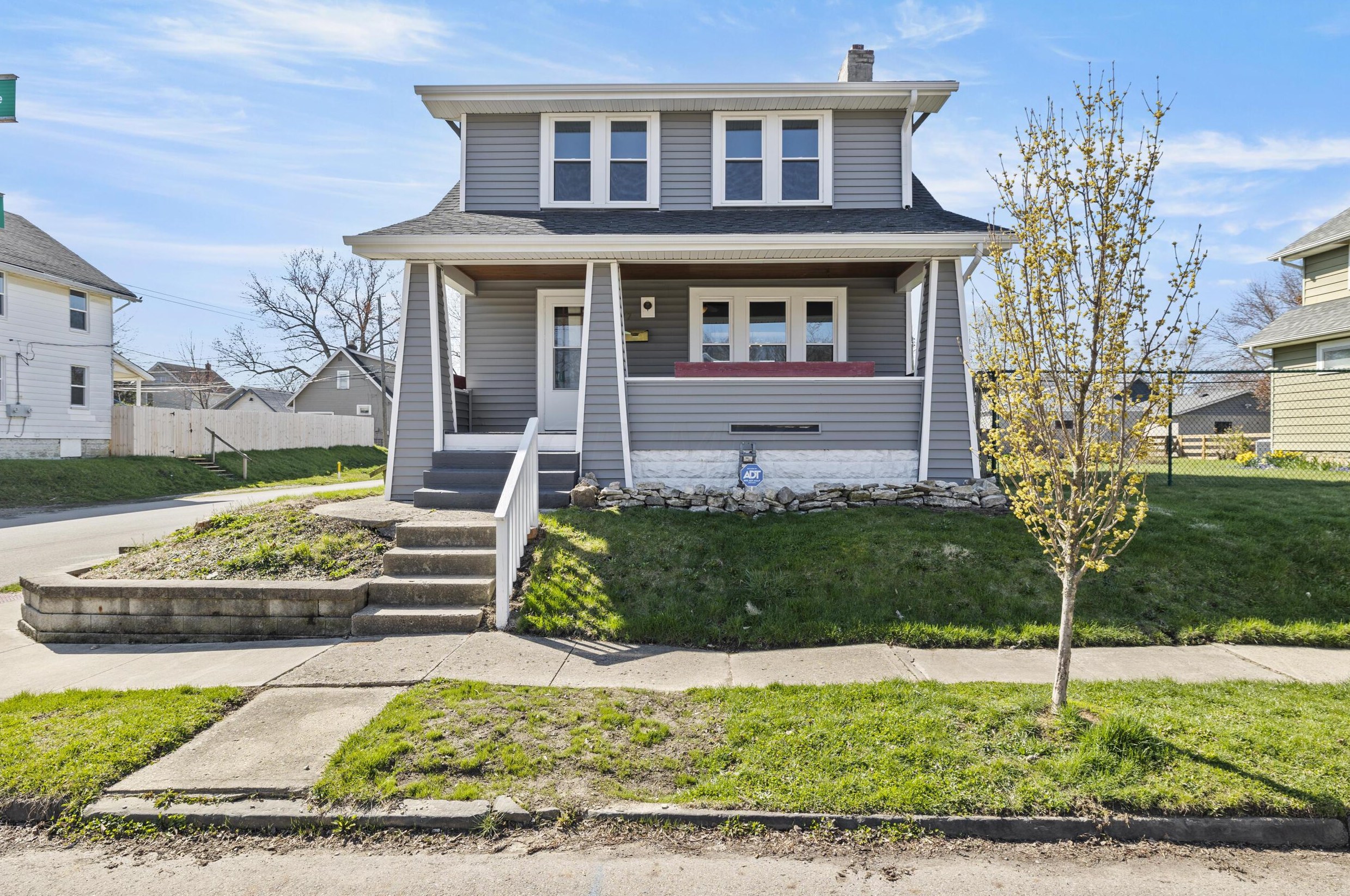 277 Morrill Ave, Columbus, OH 43207-1208