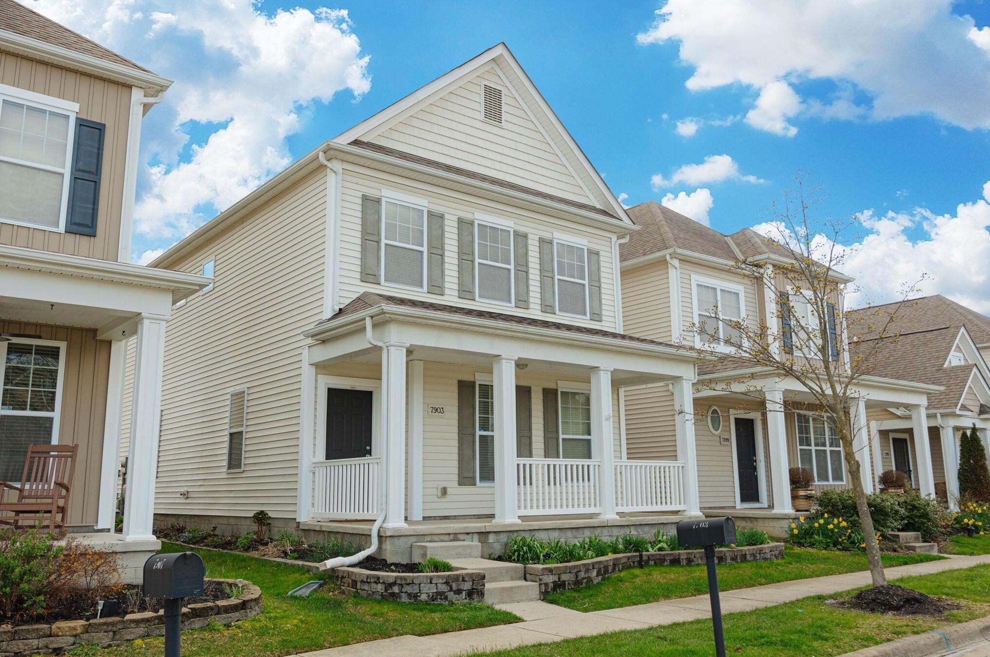 7903 Ashenden Dr, Blacklick, OH 43004