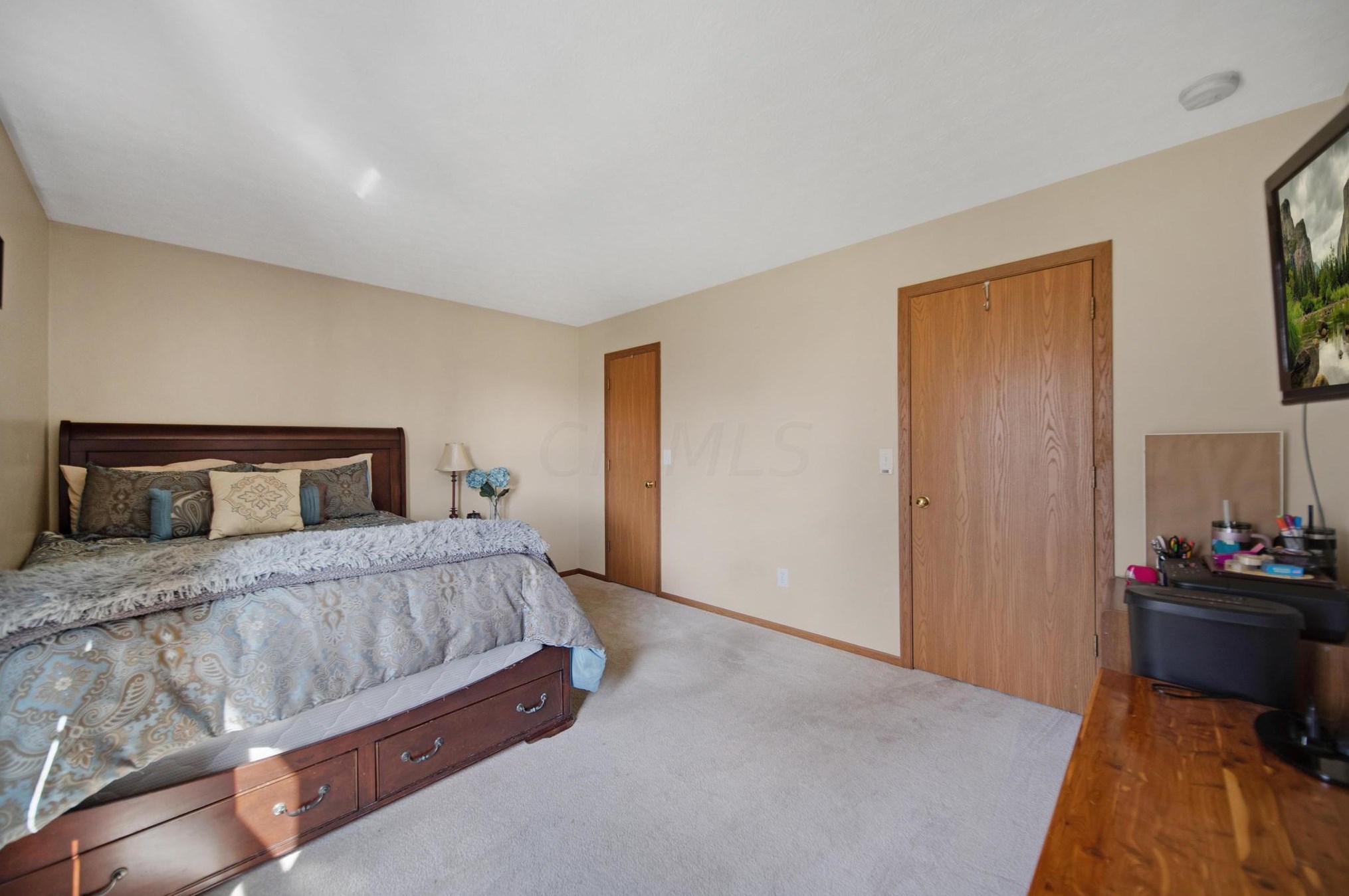 6288 Wrothston Dr, Columbus OH  43228-9247 exterior