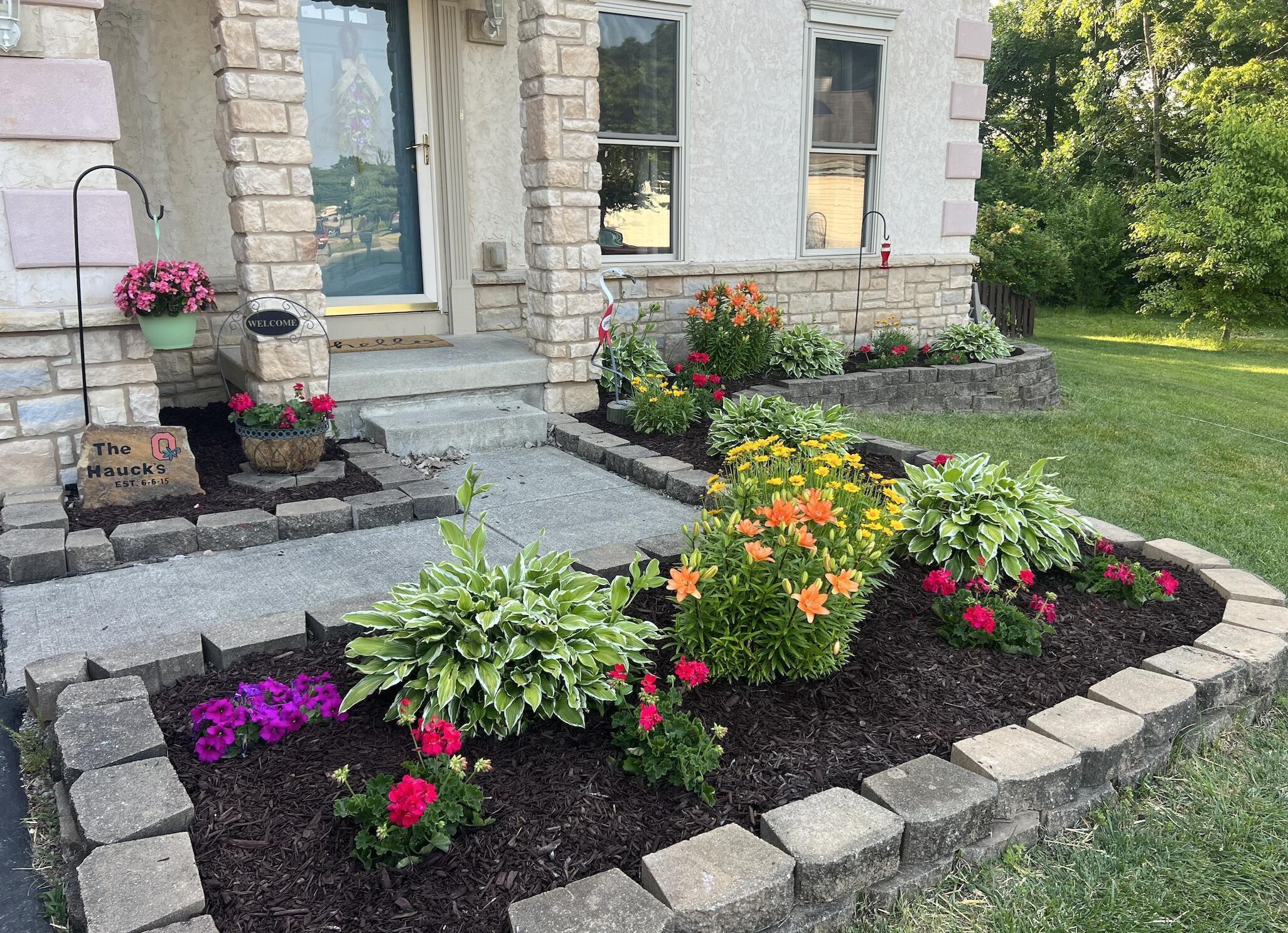 6288 Wrothston Dr, Columbus OH  43228-9247 exterior