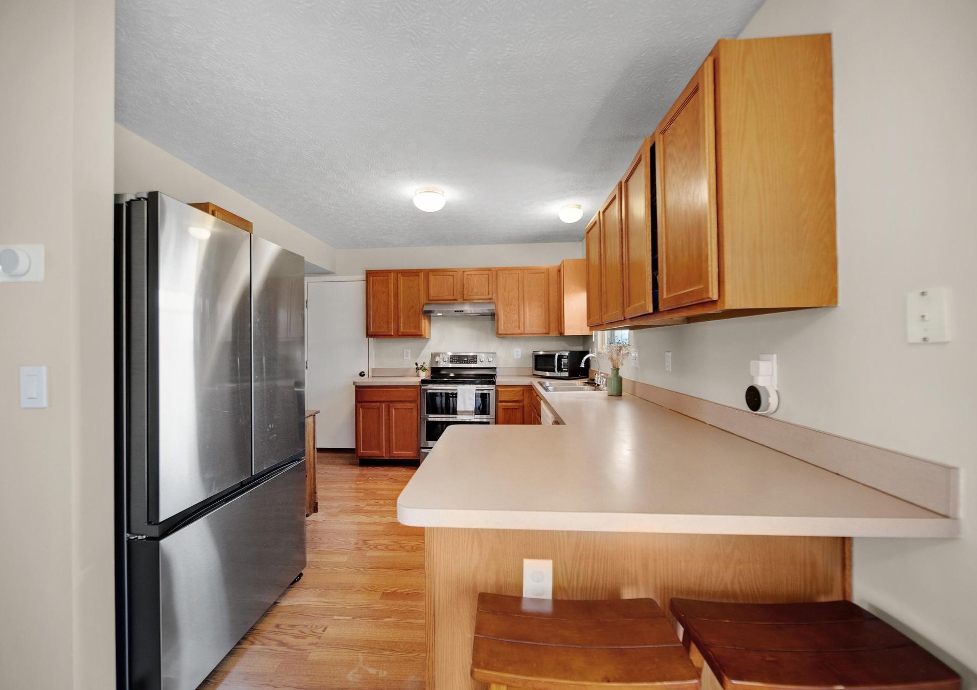 6288 Wrothston Dr, Columbus OH  43228-9247 exterior