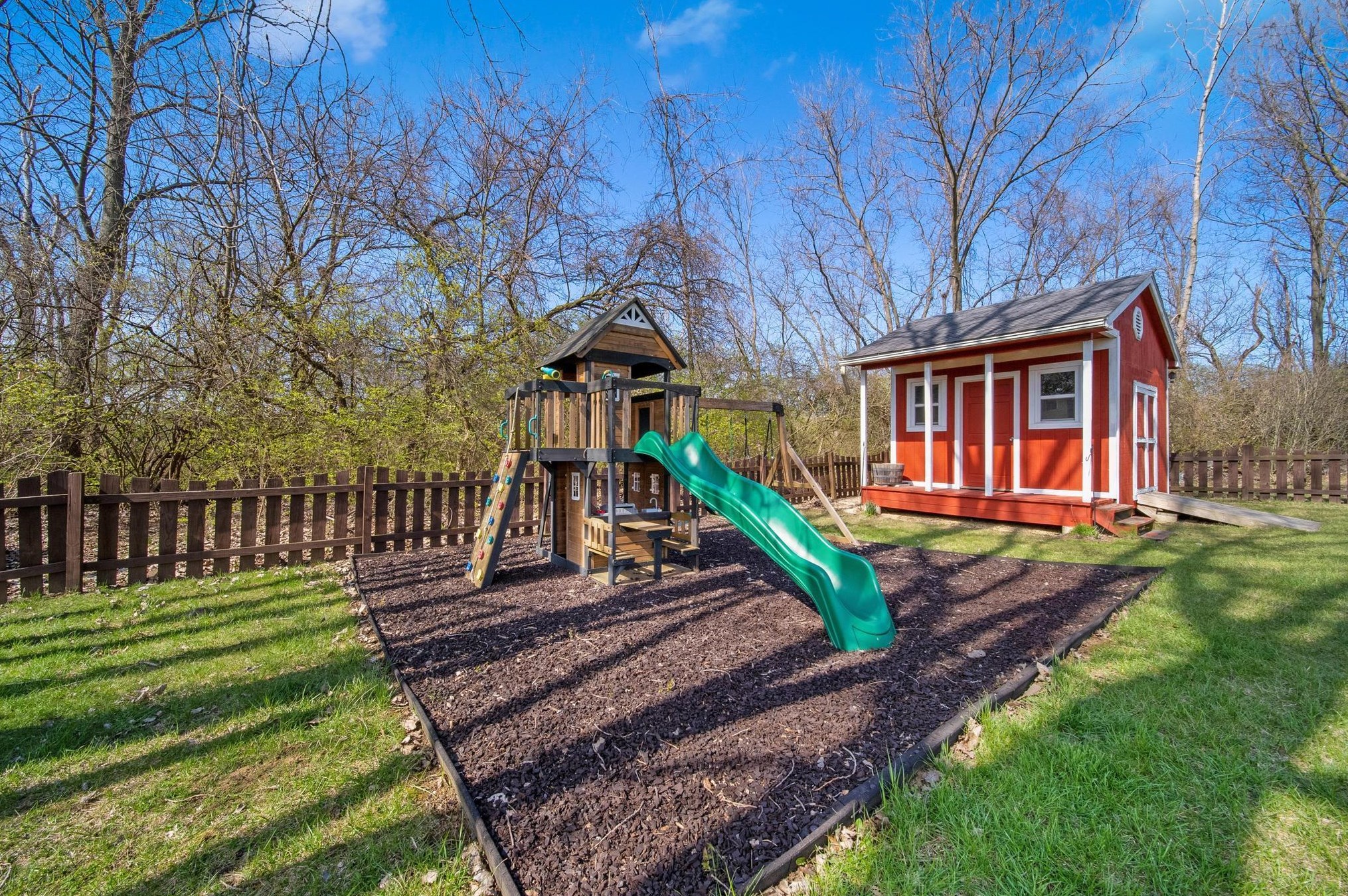 6288 Wrothston Dr, Columbus OH  43228-9247 exterior