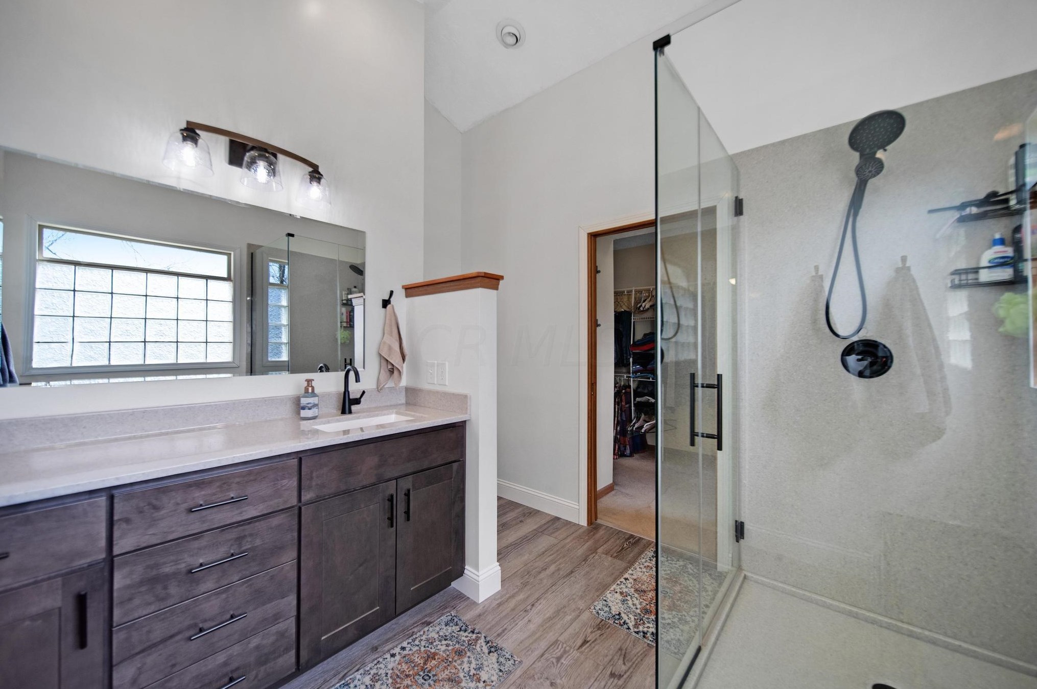 6288 Wrothston Dr, Columbus OH  43228-9247 exterior