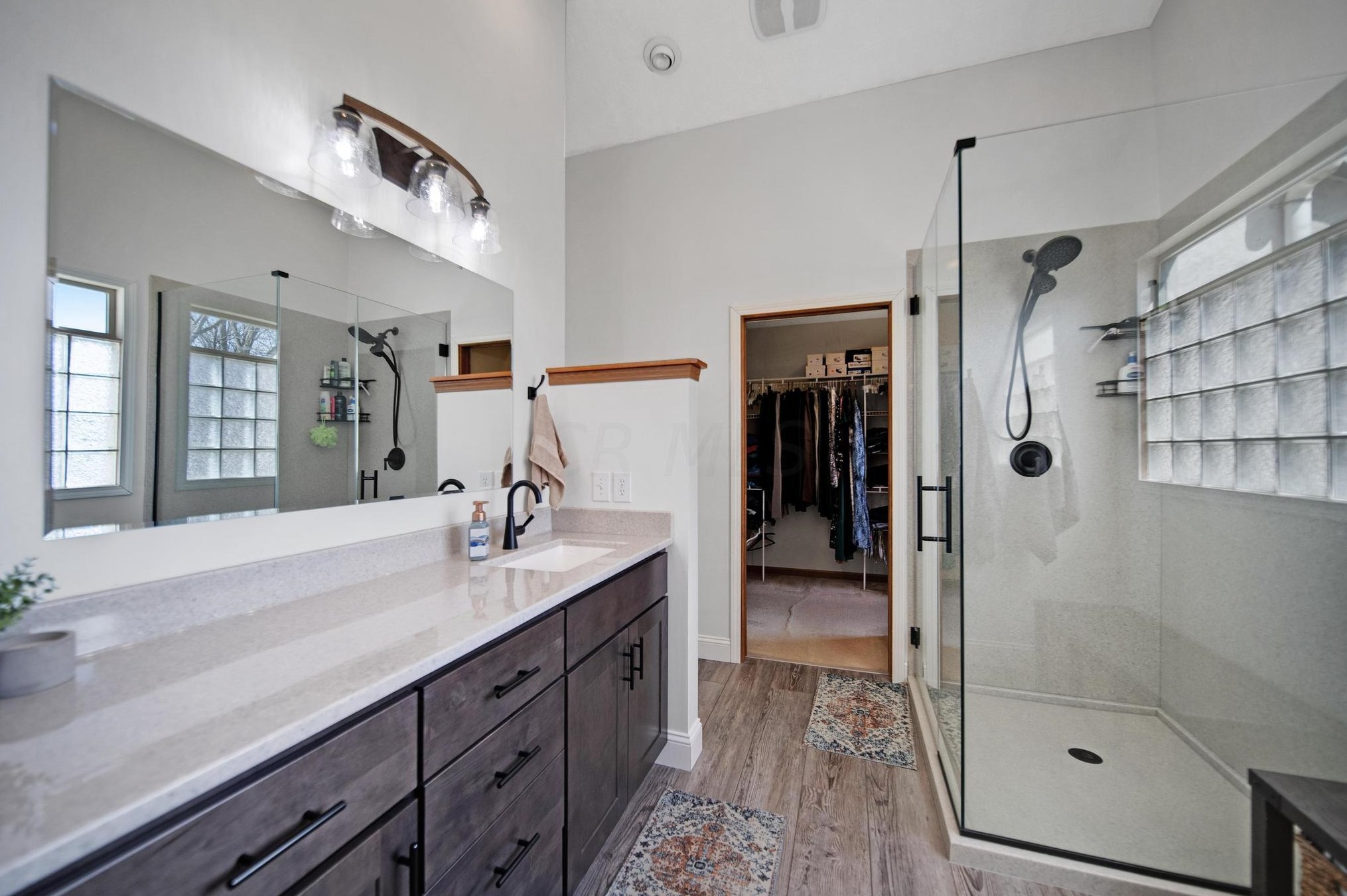 6288 Wrothston Dr, Columbus OH  43228-9247 exterior