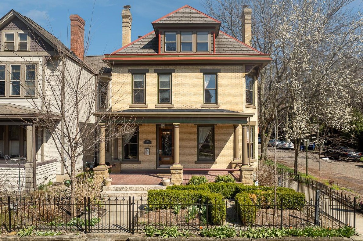 328 W 4th Ave, Columbus, OH 43201