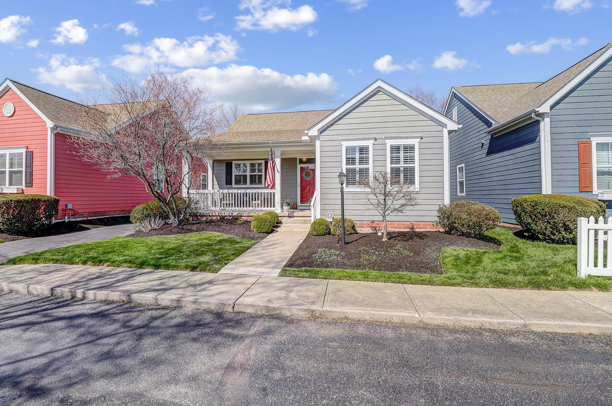 6068 Willingford Ln, Columbus OH  43230-8381 exterior