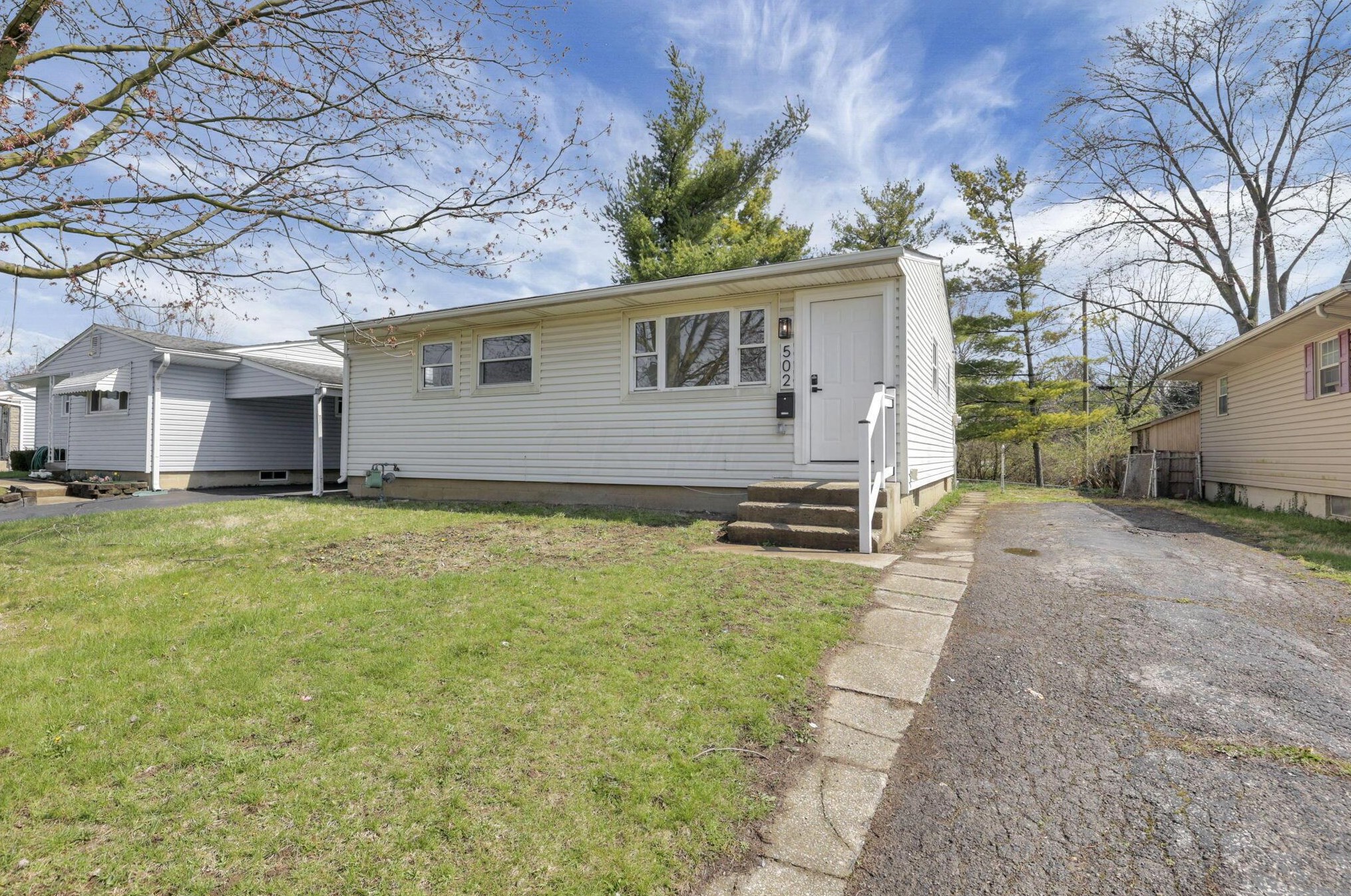 502 Westmoor Ave, Columbus OH  43204-2014 exterior