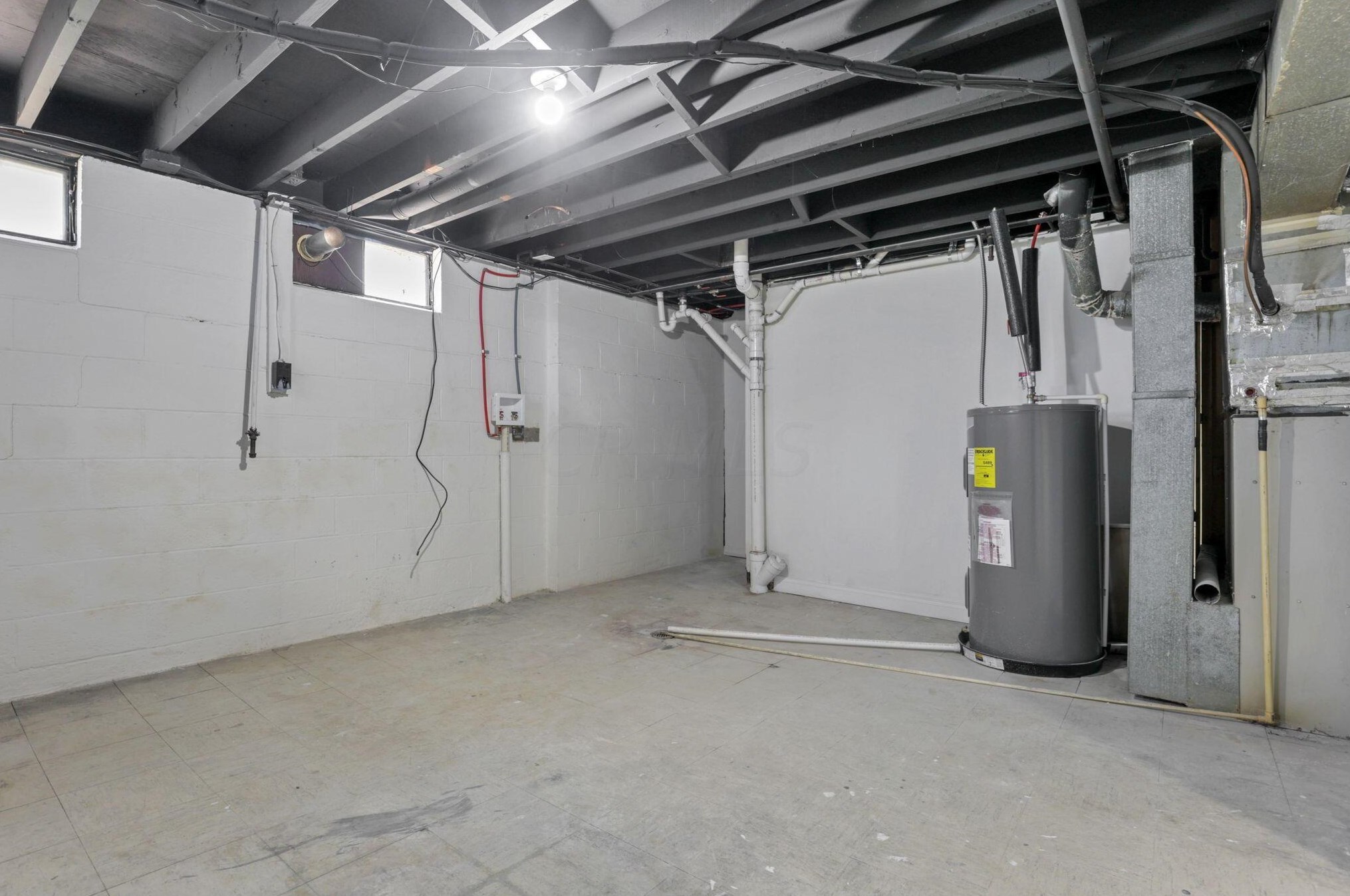 502 Westmoor Ave, Columbus OH  43204-2014 exterior