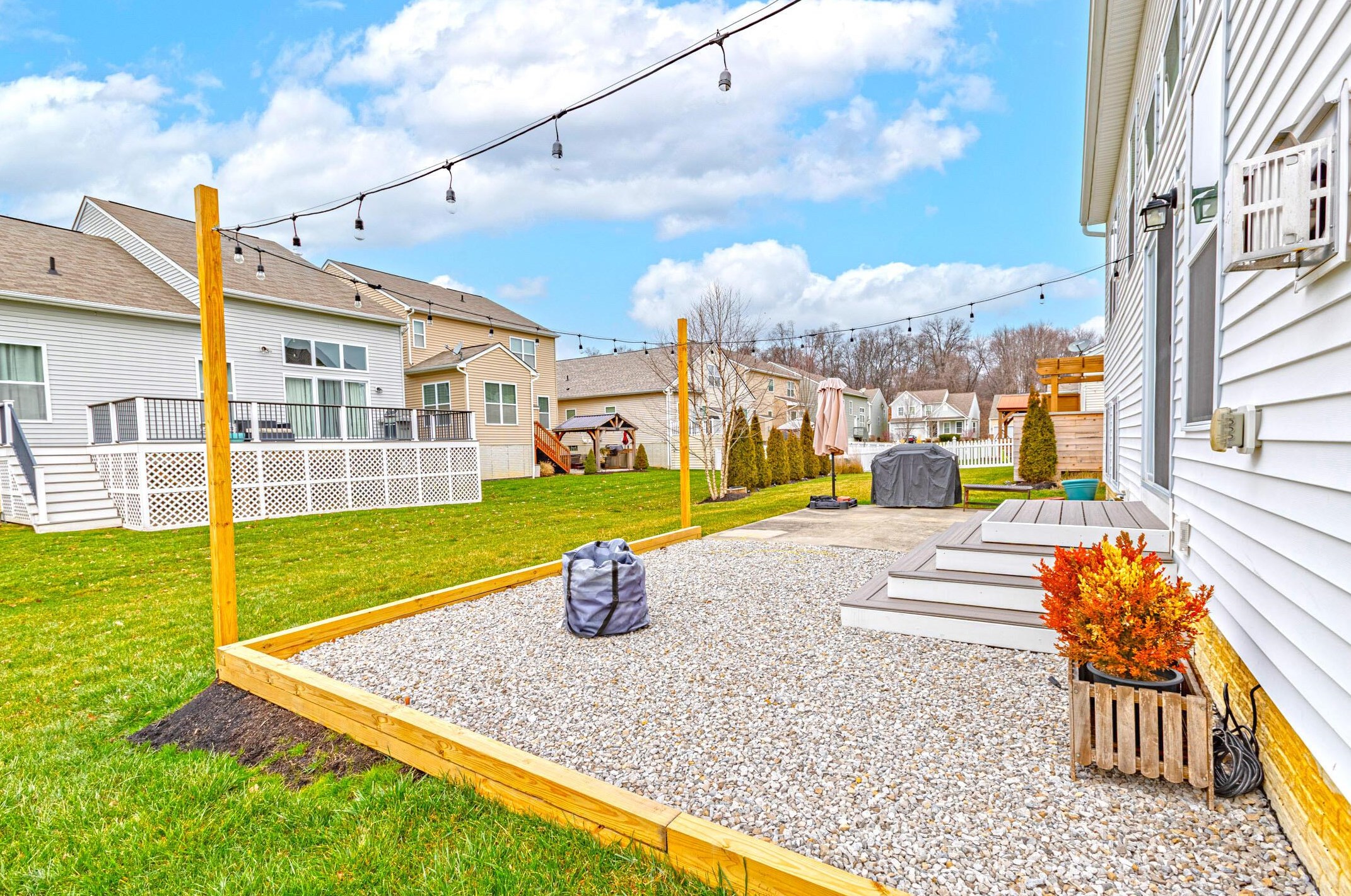 6175 Dajana Dr, Westerville OH  43081 exterior