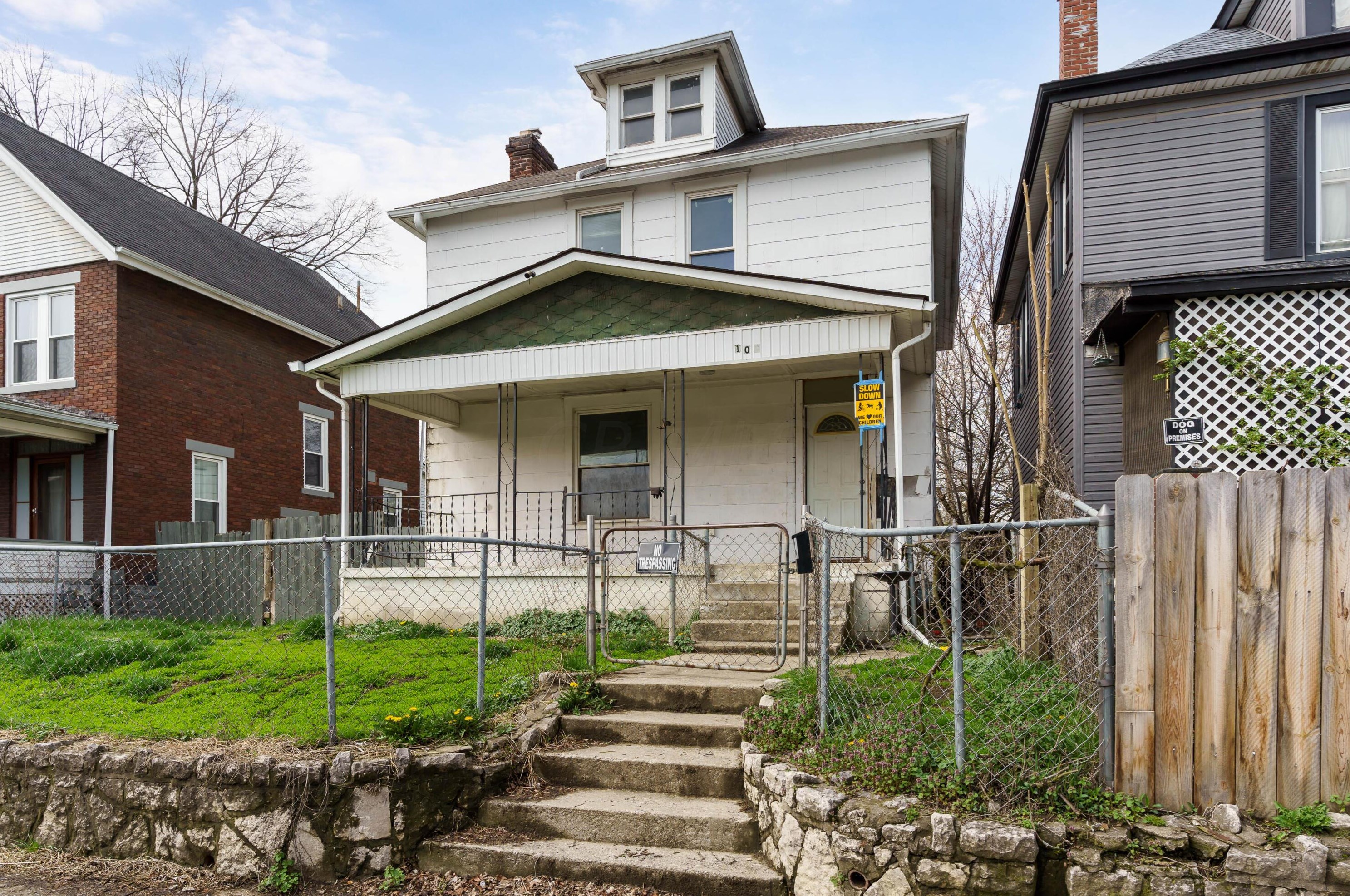 103 Warren Ave, Columbus, OH 43204-3052