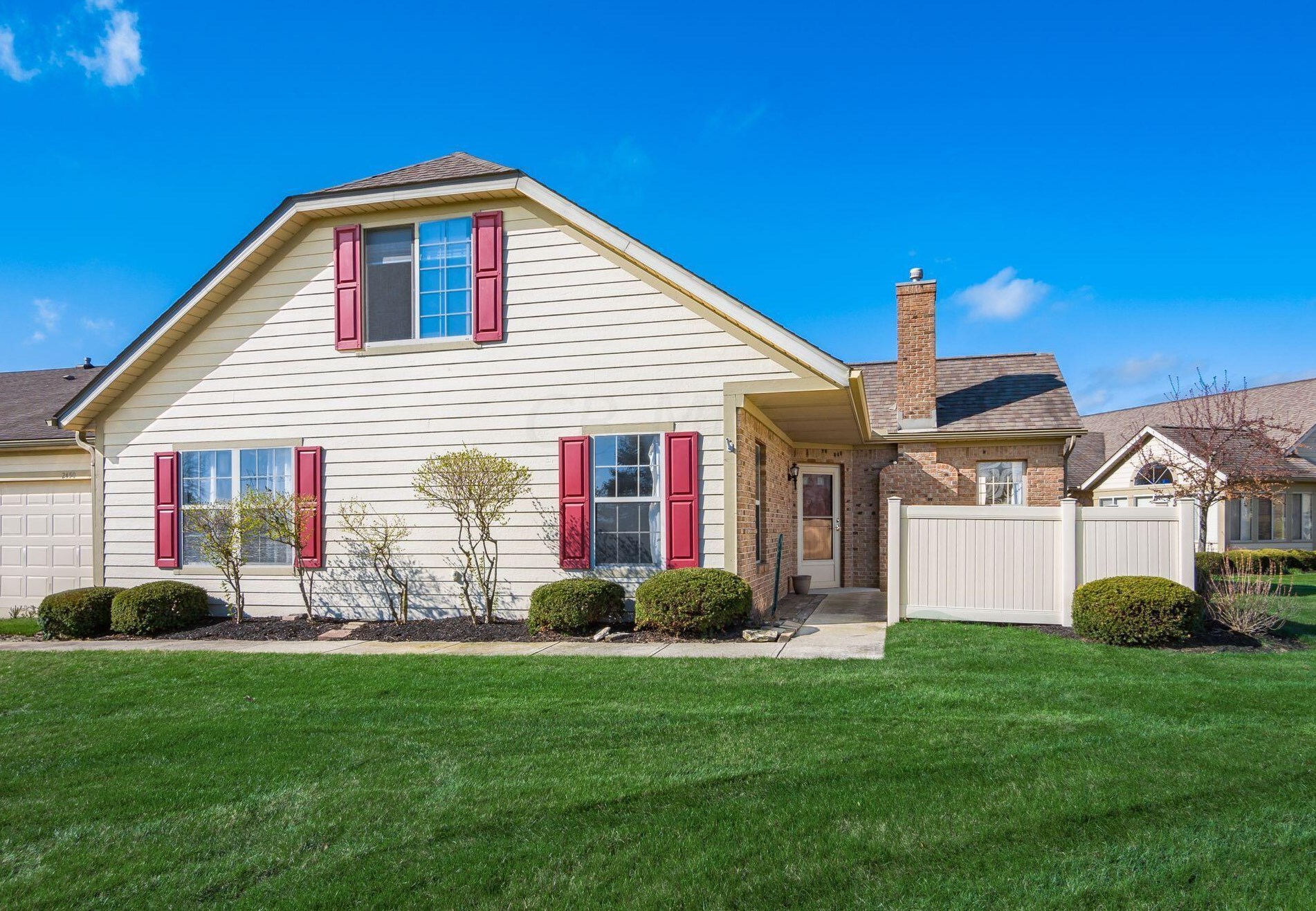 2450 Landings Way, Darbydale, OH 43123