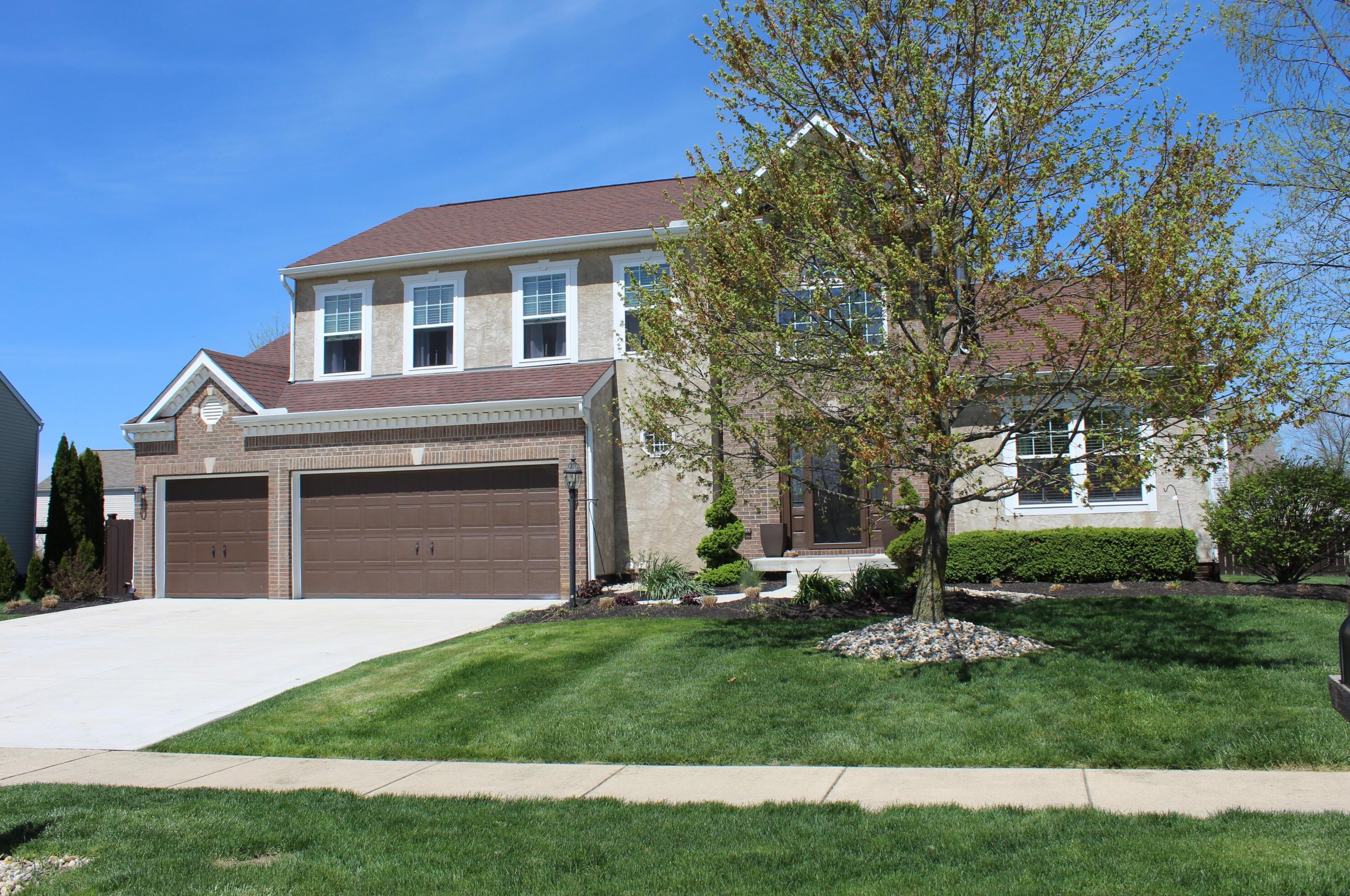 124 Parkdale Dr, Johnstown, OH 43031