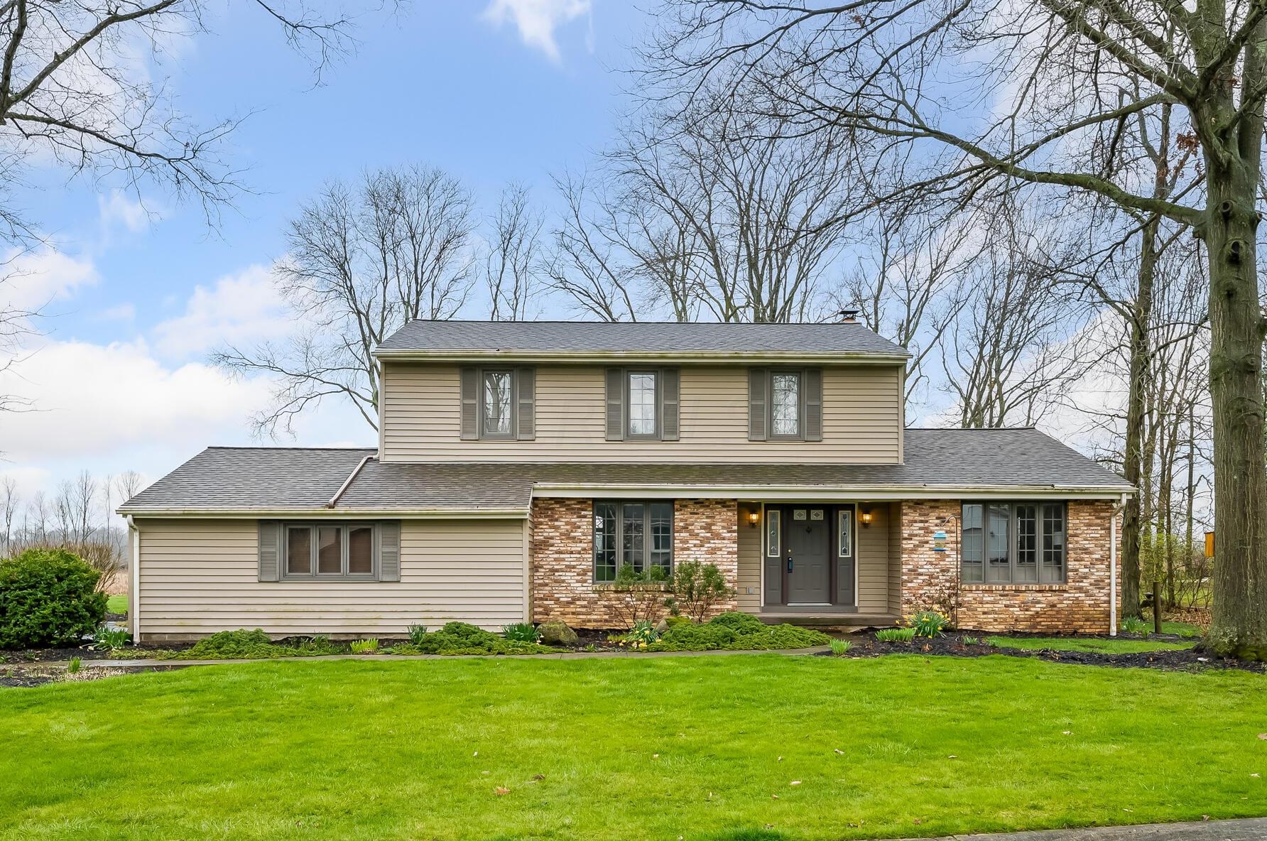 309 Kensington Dr, Delaware, OH 43015