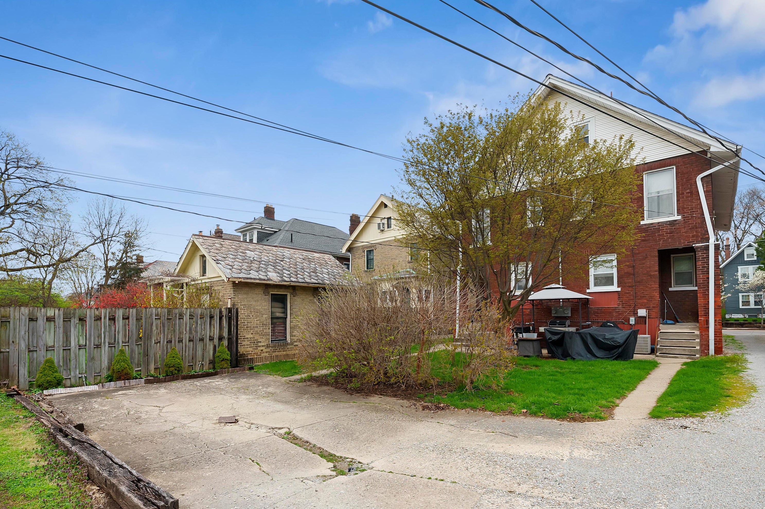 273 Thurman Ave, Columbus OH 43206-3527 exterior