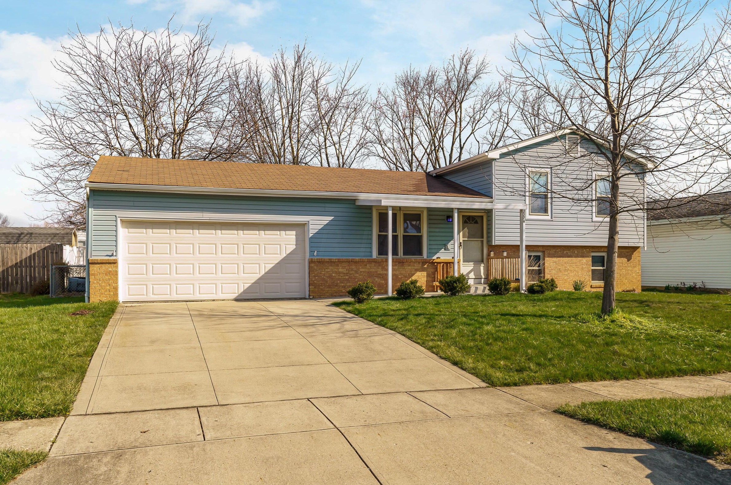 2276 Park Ridge Ct, Darbydale, OH 43123