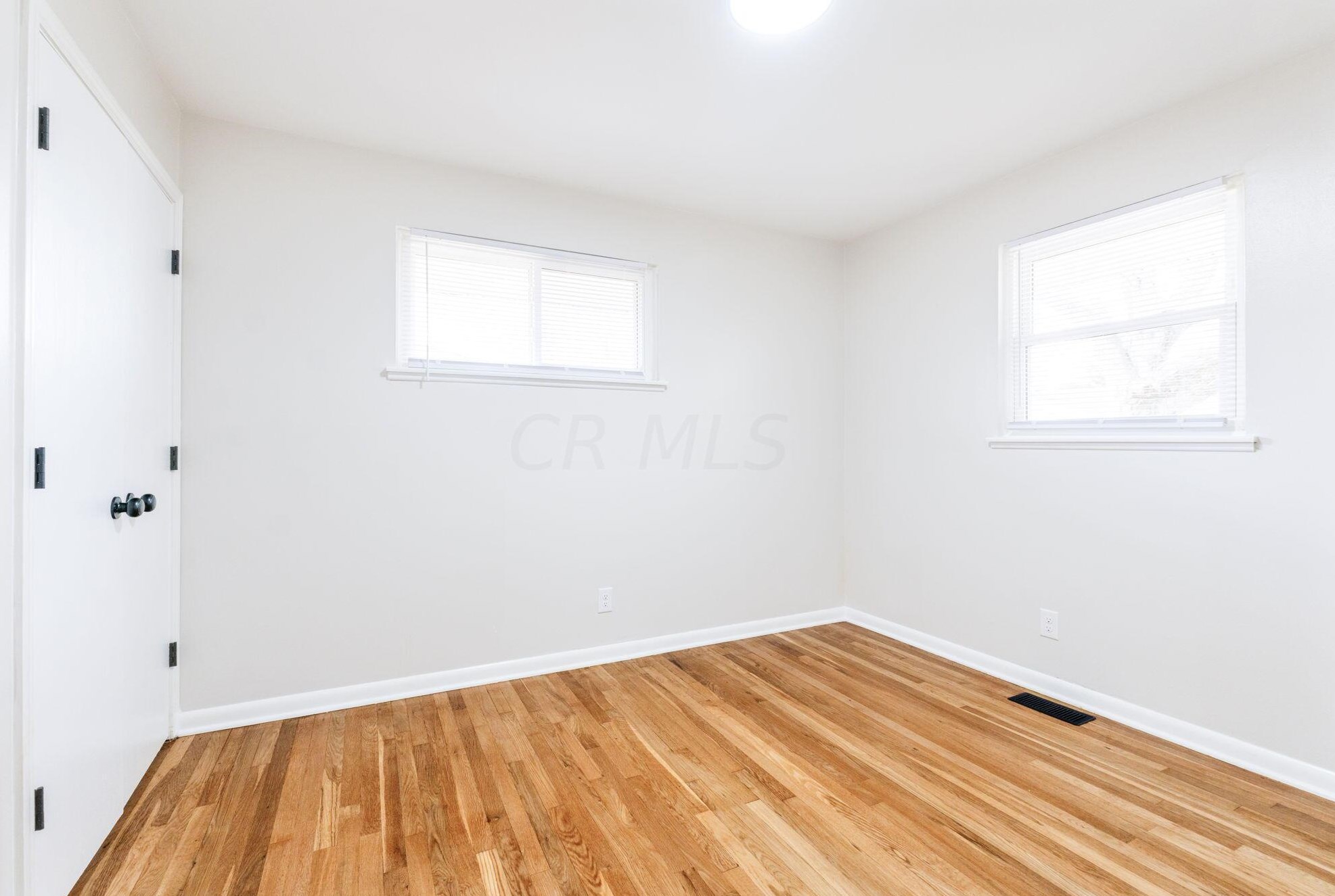 1081 Racine Ave, Columbus OH  43204-2720 exterior