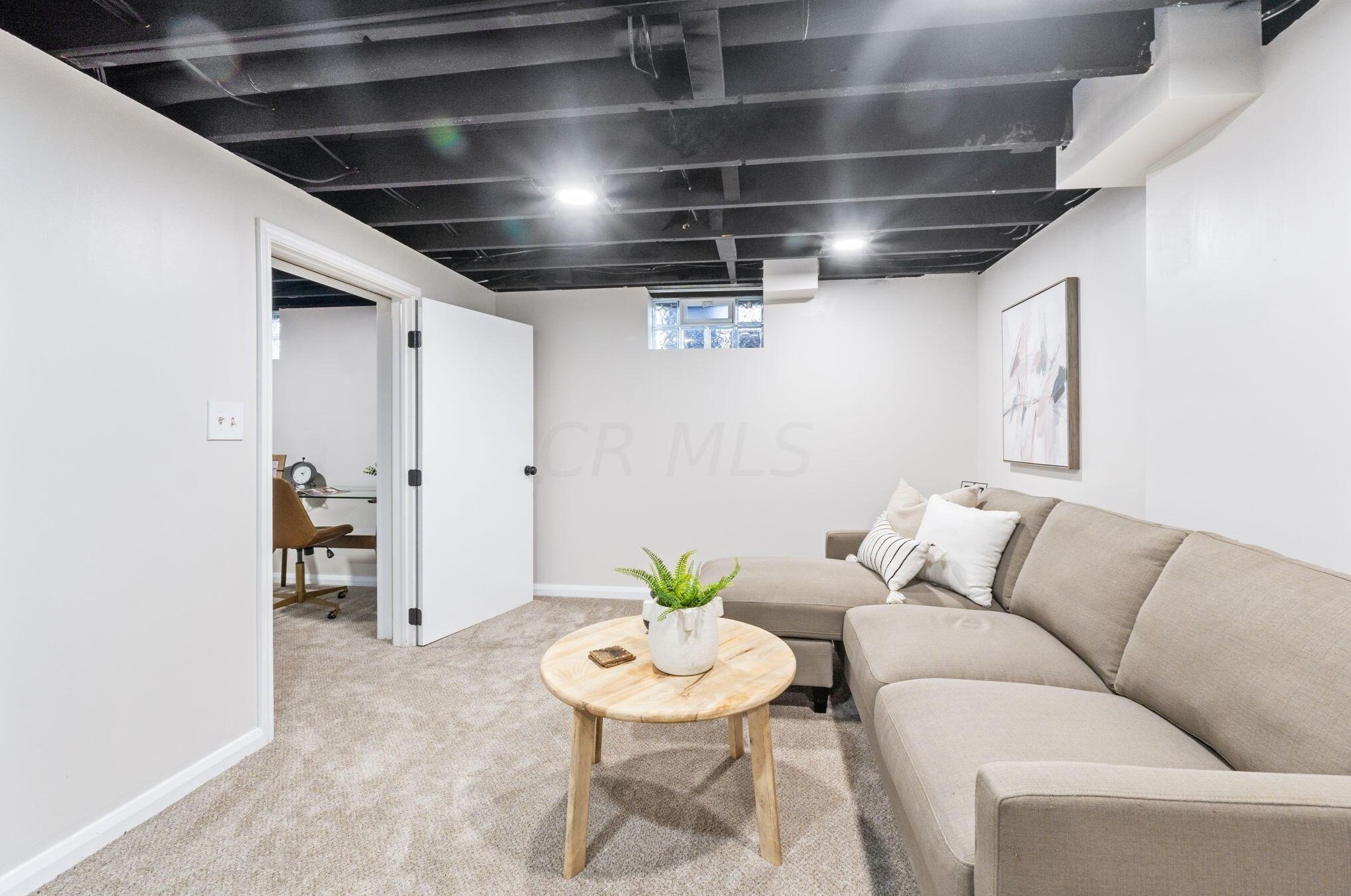 1081 Racine Ave, Columbus OH  43204-2720 exterior