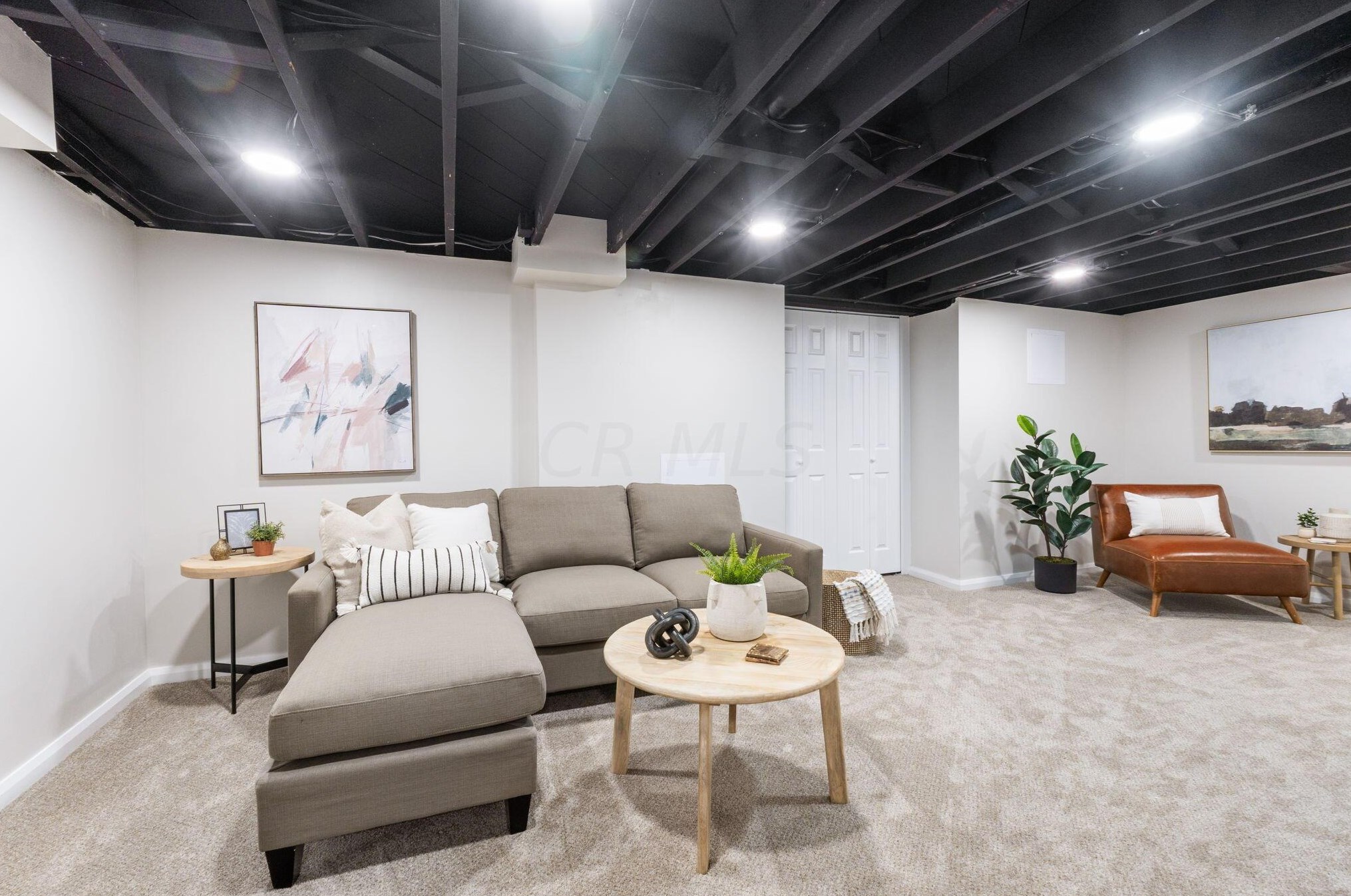 1081 Racine Ave, Columbus OH  43204-2720 exterior