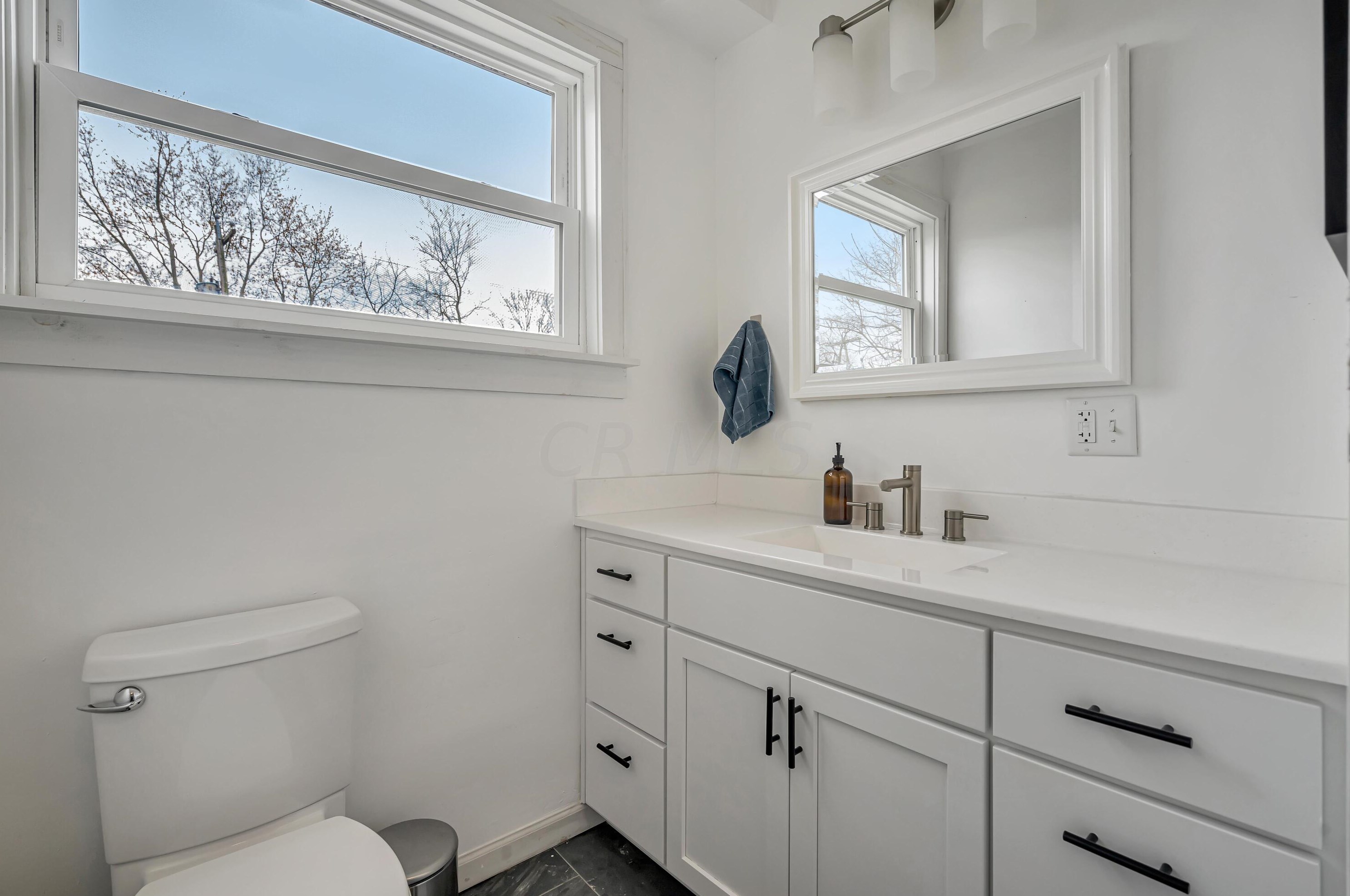 663 3rd Ave, Columbus OH  43201-3722 exterior