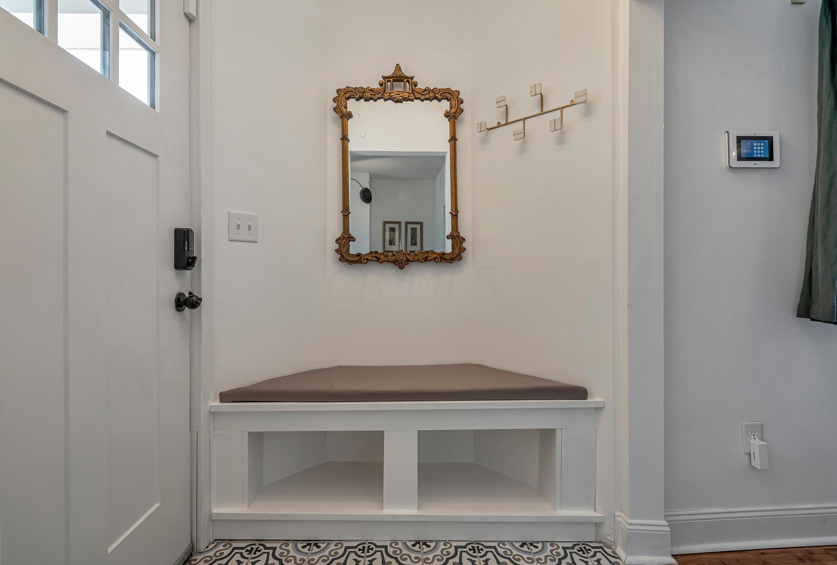 663 3rd Ave, Columbus OH  43201-3722 exterior