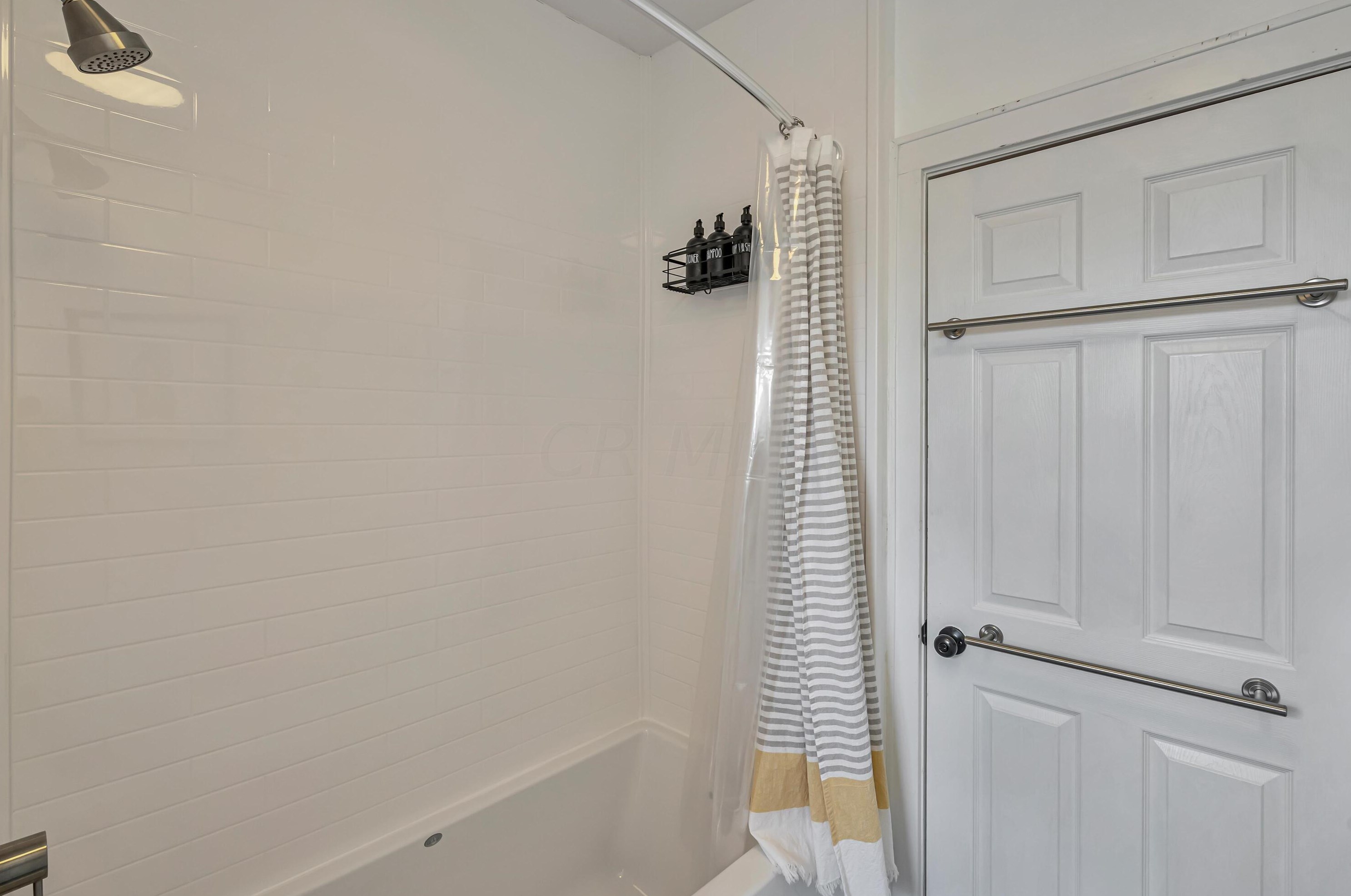 663 3rd Ave, Columbus OH  43201-3722 exterior