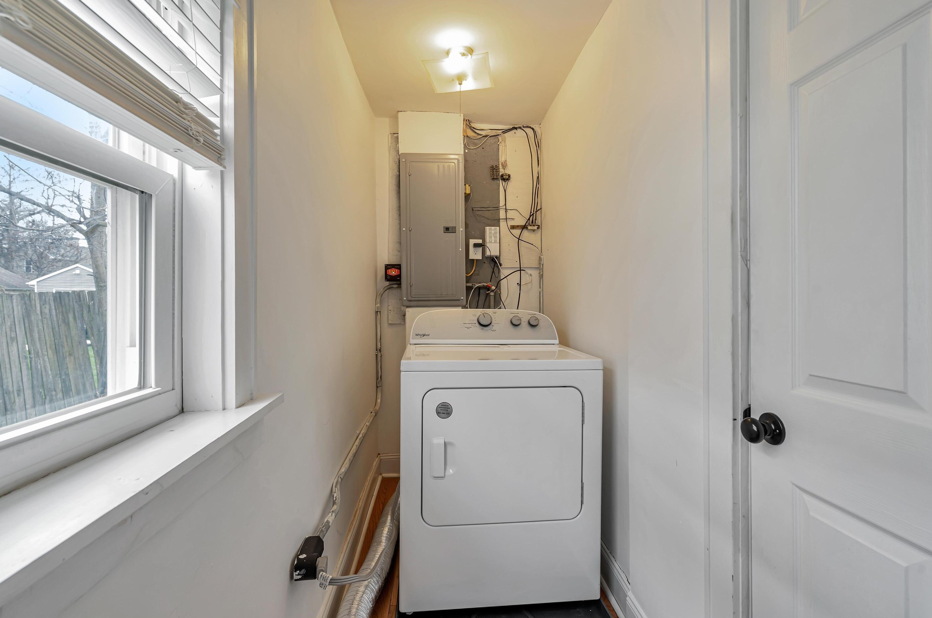 663 3rd Ave, Columbus OH  43201-3722 exterior