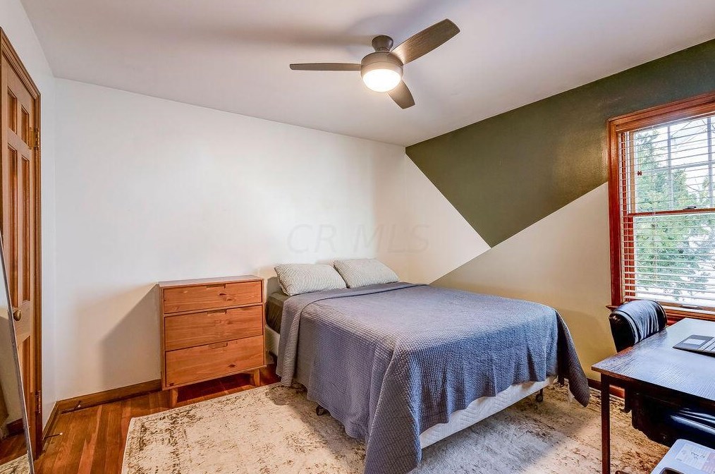 229 Jeffrey Pl, Columbus OH  43214-1705 exterior