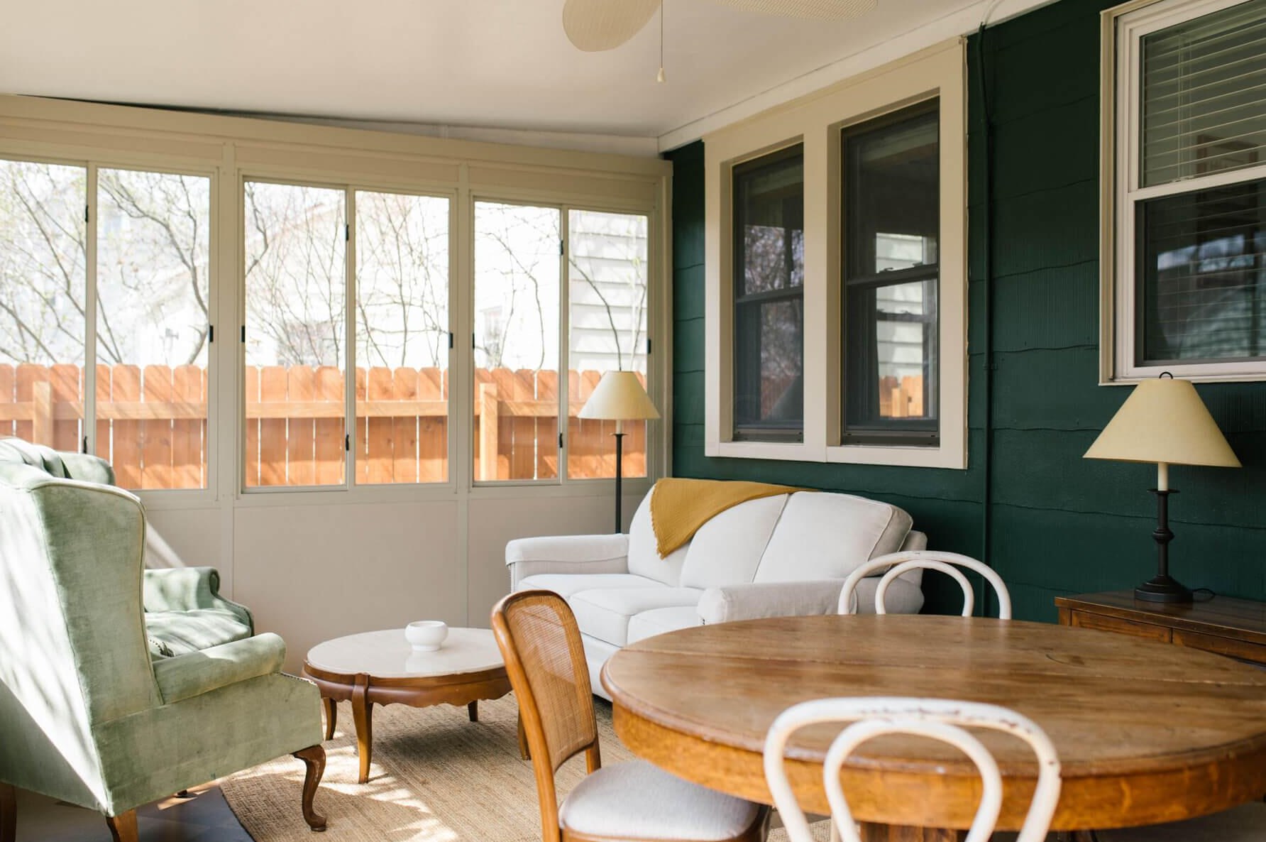 463 Tibet Rd, Columbus OH  43202-2231 exterior