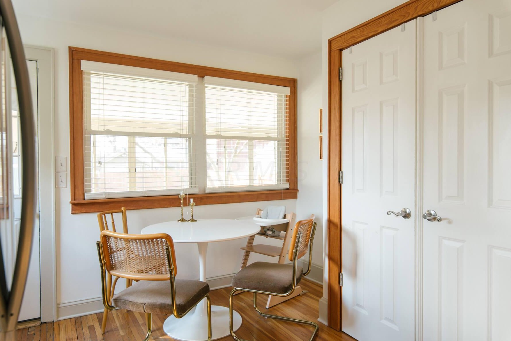 463 Tibet Rd, Columbus OH  43202-2231 exterior