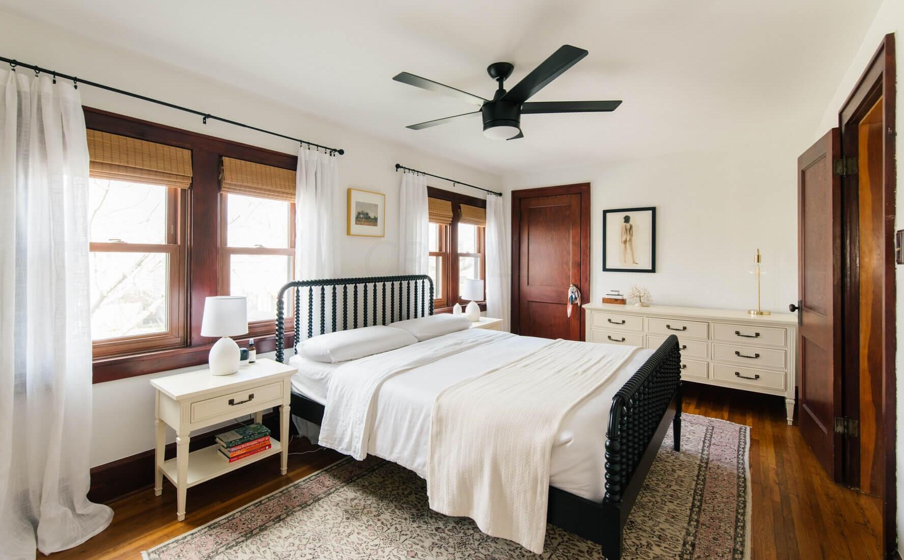 463 Tibet Rd, Columbus OH  43202-2231 exterior