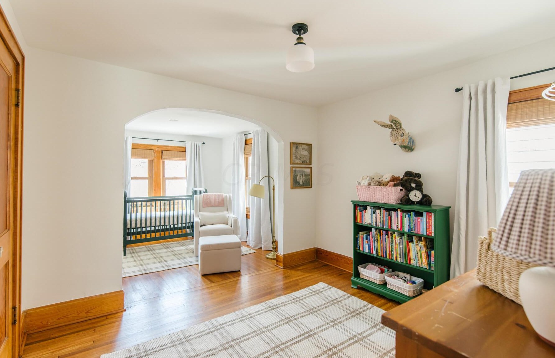 463 Tibet Rd, Columbus OH  43202-2231 exterior