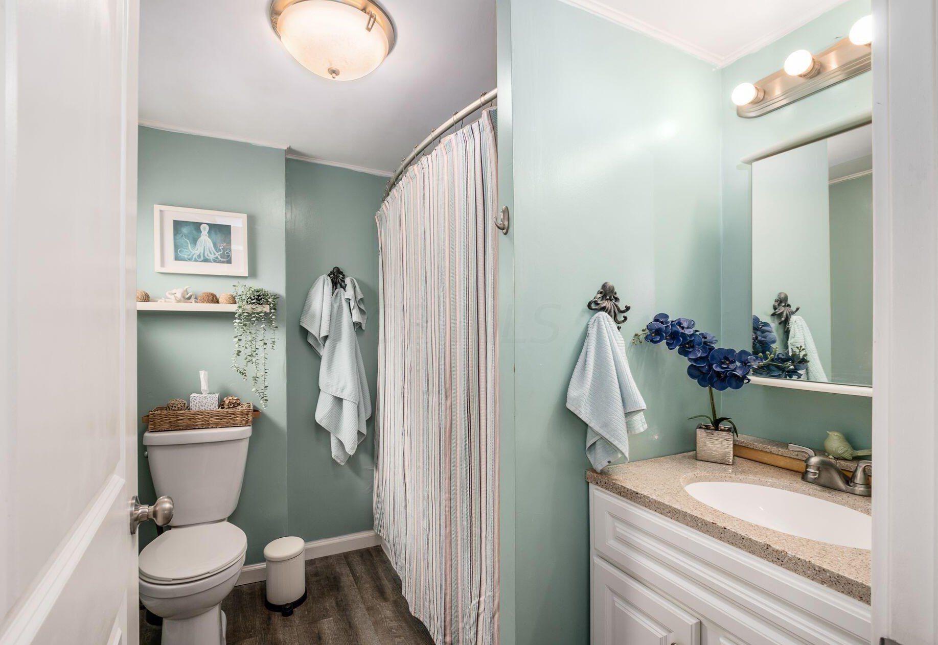 596 Townsend Ave, Columbus OH 43223-1825 exterior