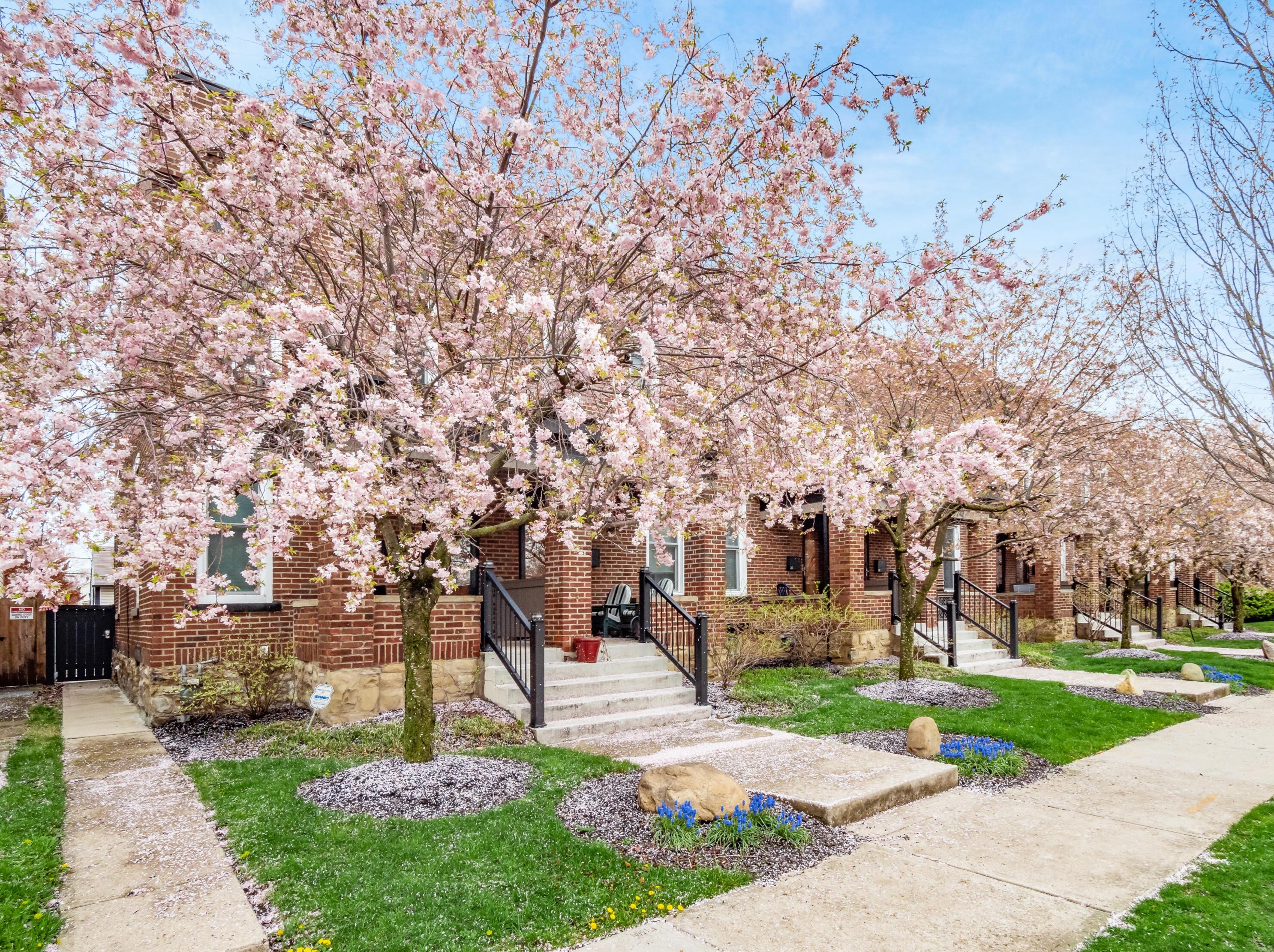 236 Hanford St, Columbus OH  43206-3665 exterior