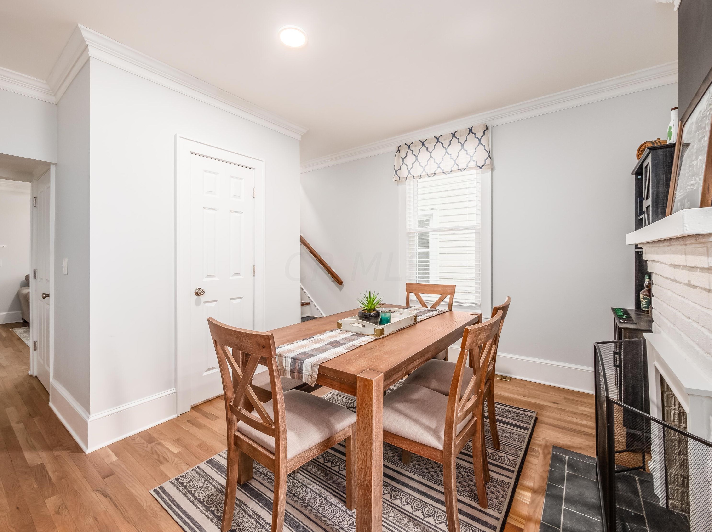 236 Hanford St, Columbus OH  43206-3665 exterior