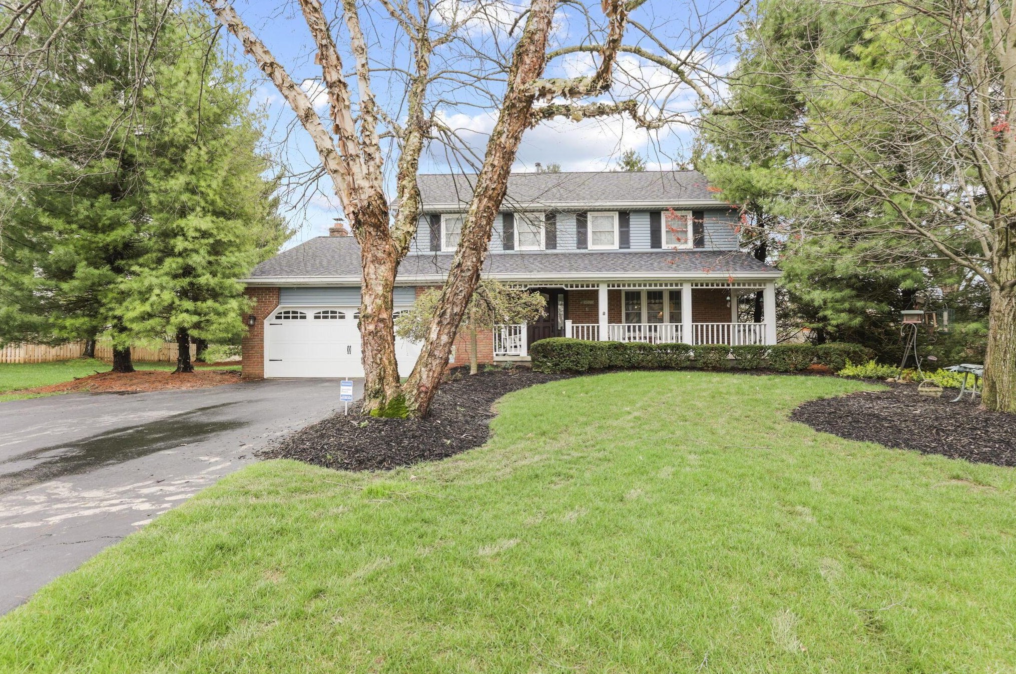 9875 Hounsdale Dr, Pickerington, OH 43147-9786