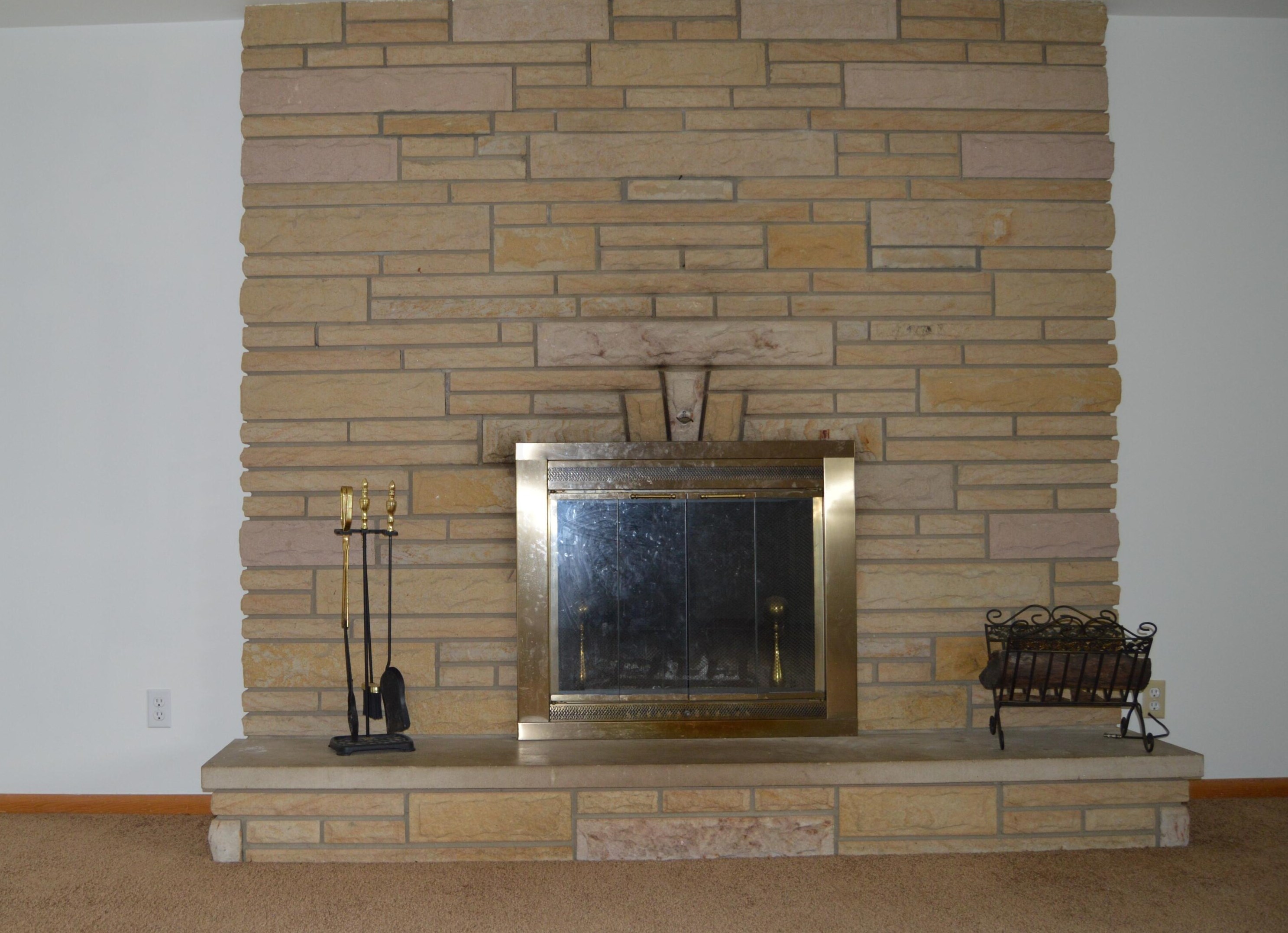 951 Pratt Ave, Lancaster OH 43130-2145 exterior