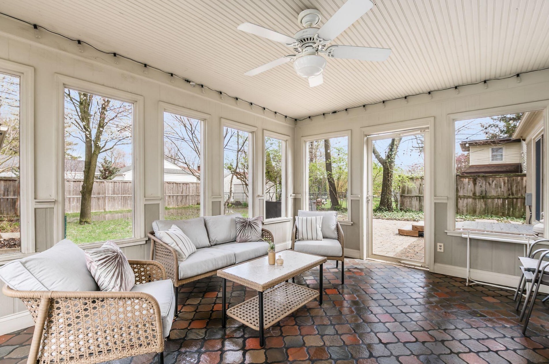 1490 College Hill Dr, Columbus OH  43221-3415 exterior