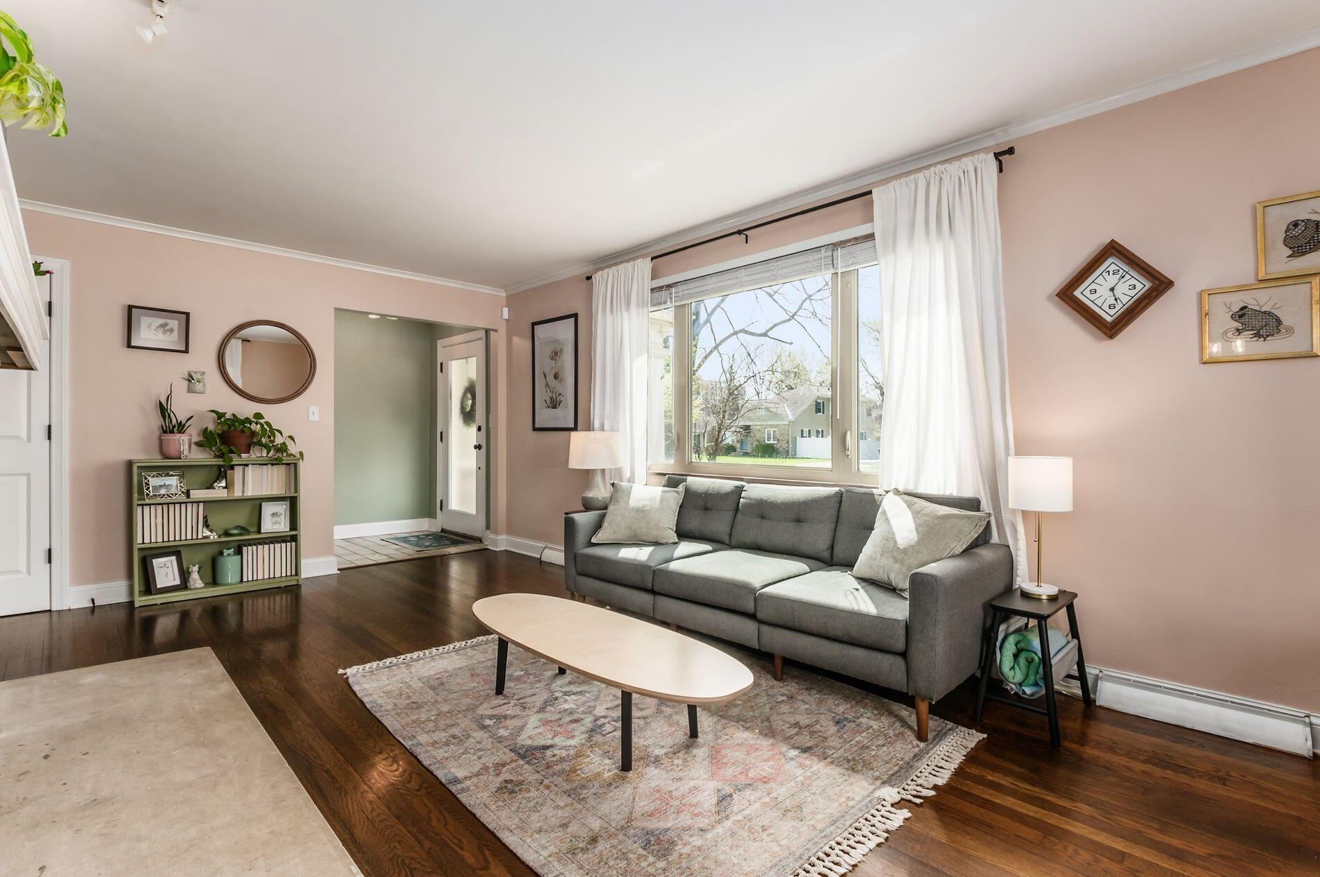 1490 College Hill Dr, Columbus OH  43221-3415 exterior