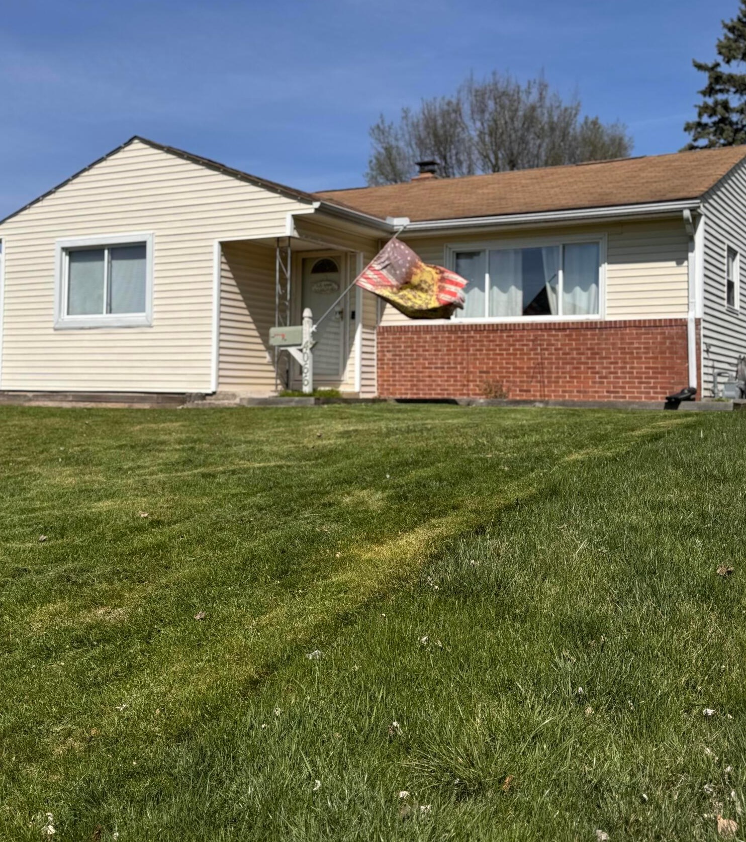 4066 Etna St, Columbus, OH 43213-2317