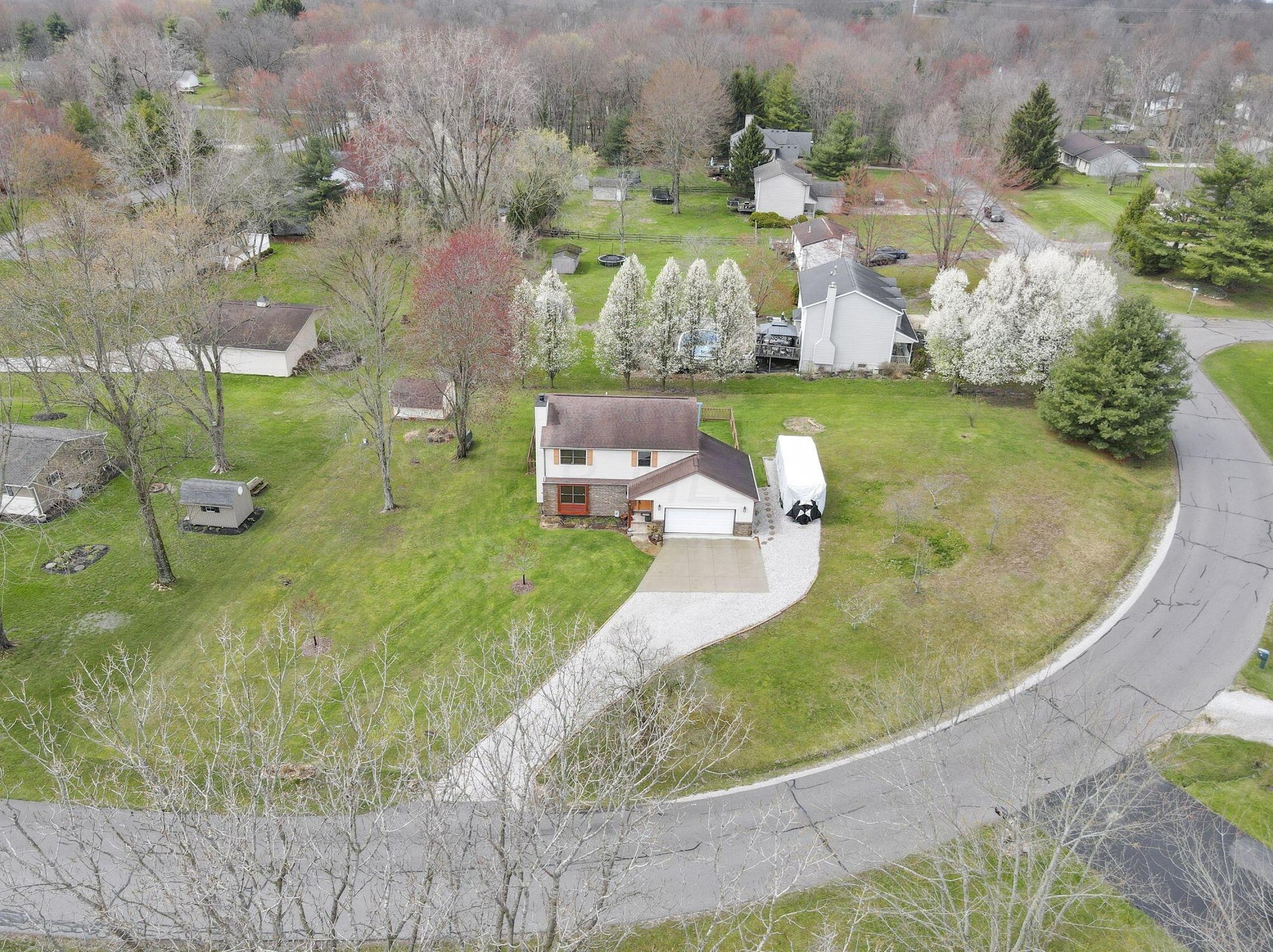 63 Forward Pass Rd, Pataskala OH  43062-8519 exterior