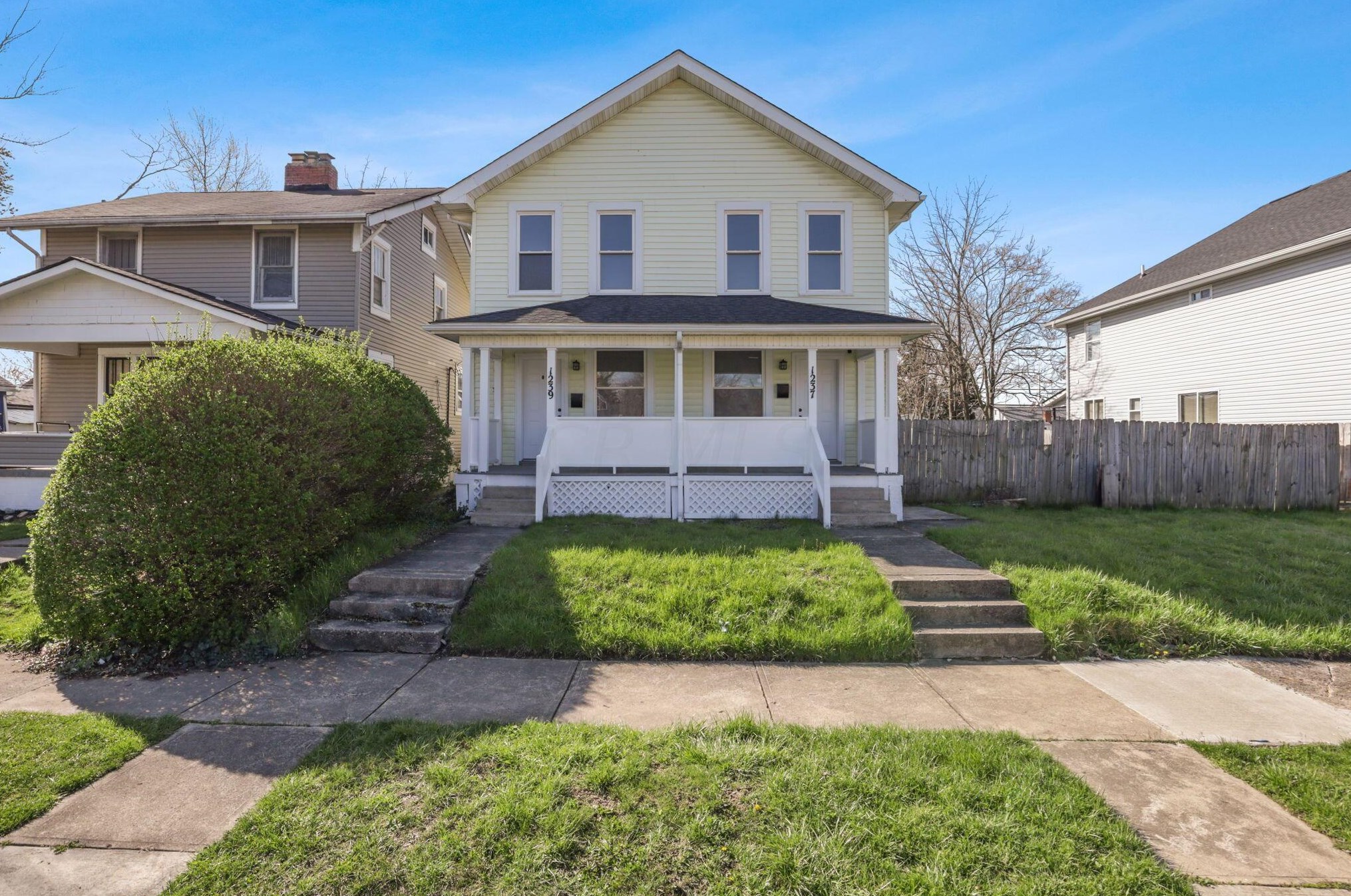 1237-1239 Atcheson St, Columbus, OH 43203