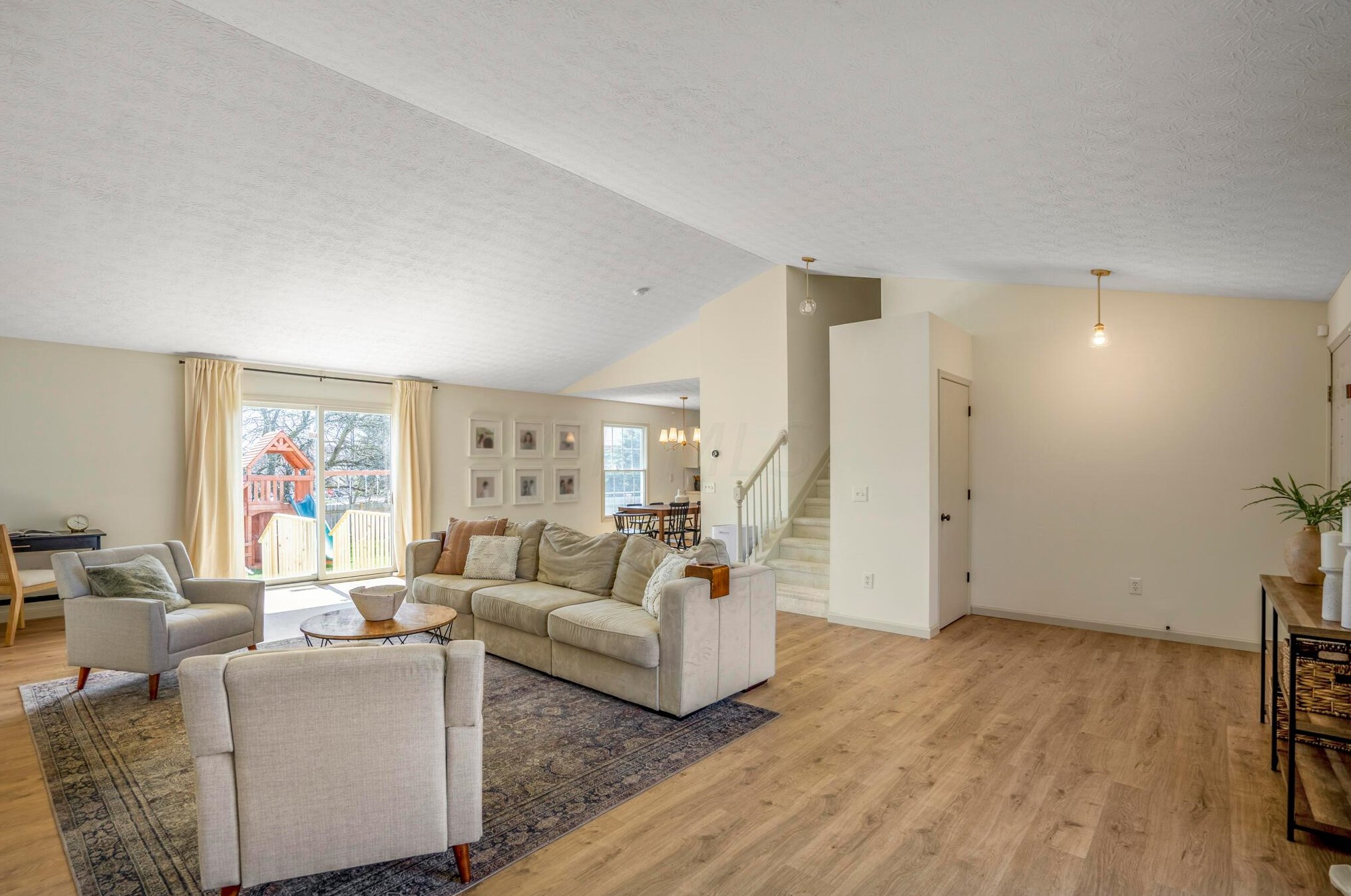 7461 Clancy Way, Westerville OH  43082-9307 exterior