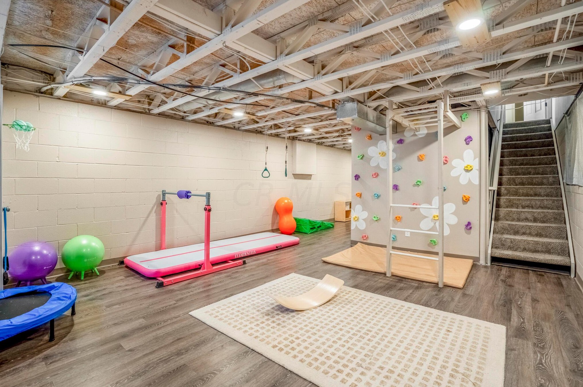 7461 Clancy Way, Westerville OH  43082-9307 exterior