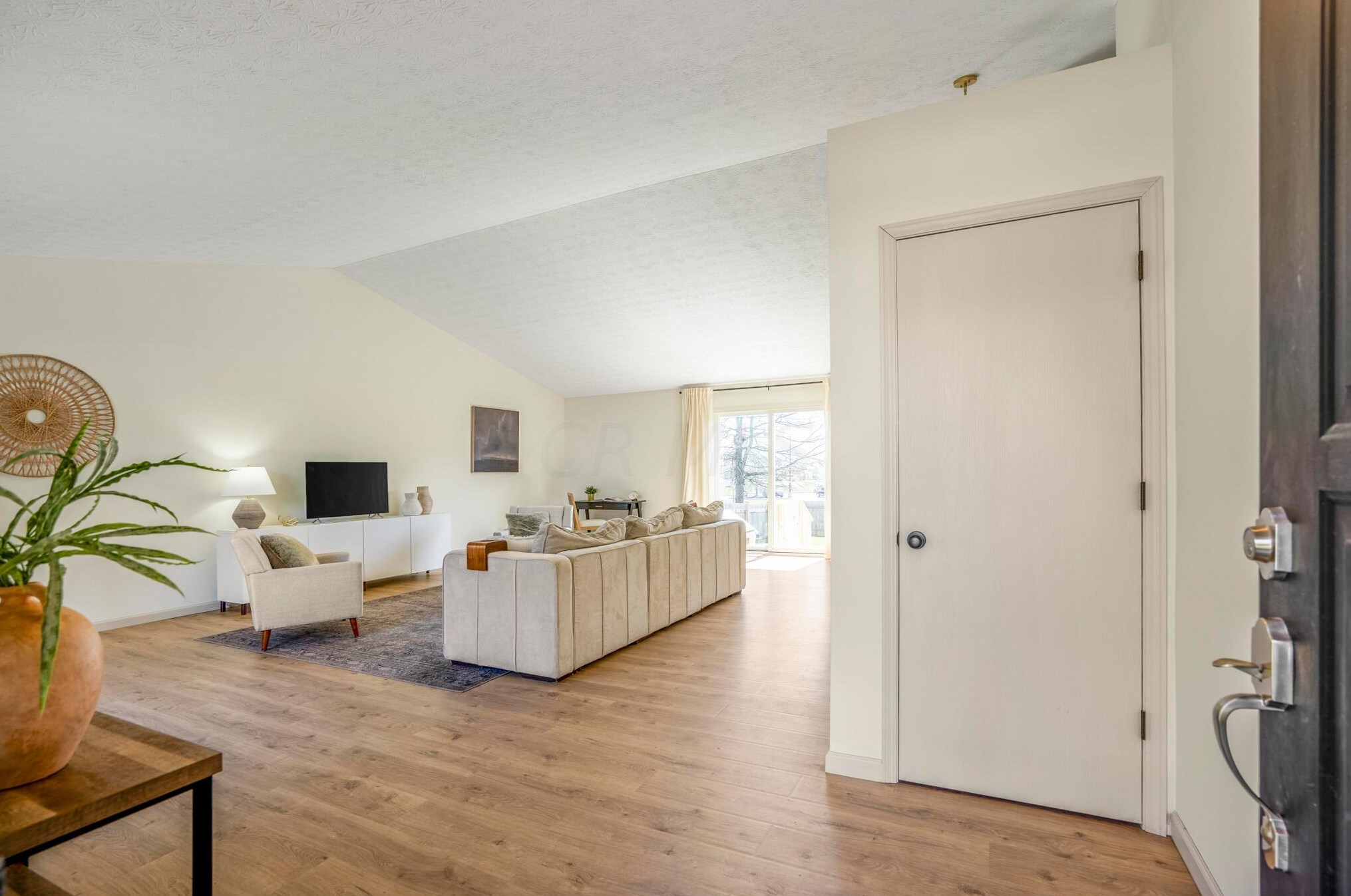 7461 Clancy Way, Westerville OH  43082-9307 exterior