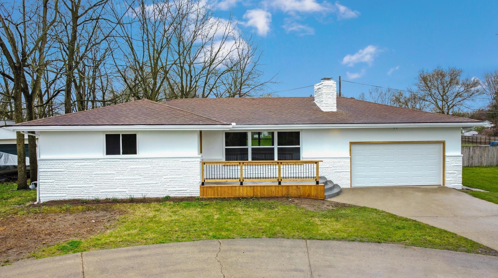 460 London Rd, West Jefferson, OH 43162