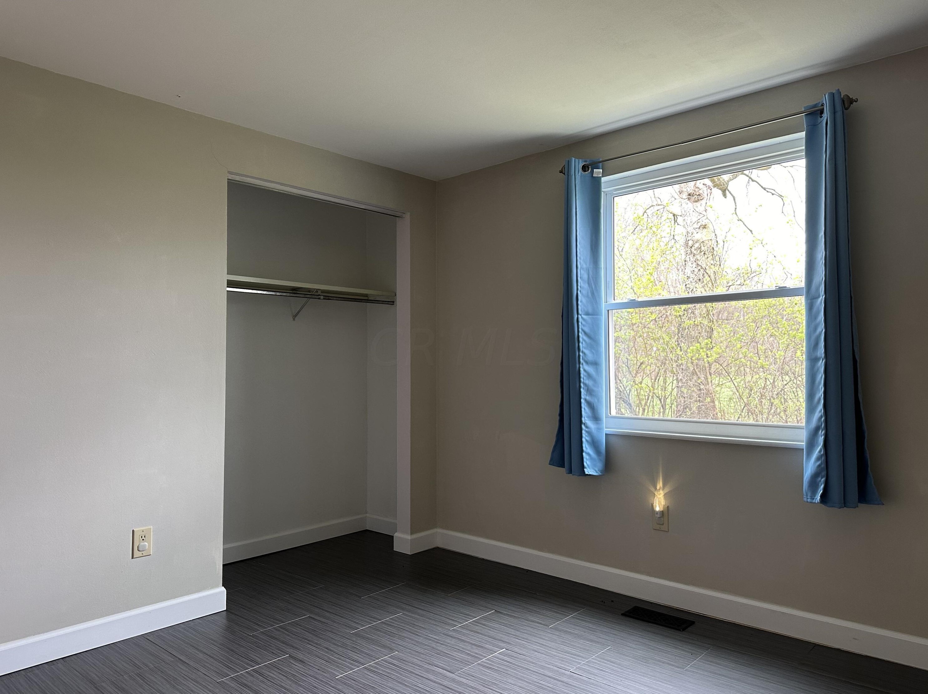 5229 Outerview Dr, Springfield OH  45502-9191 exterior