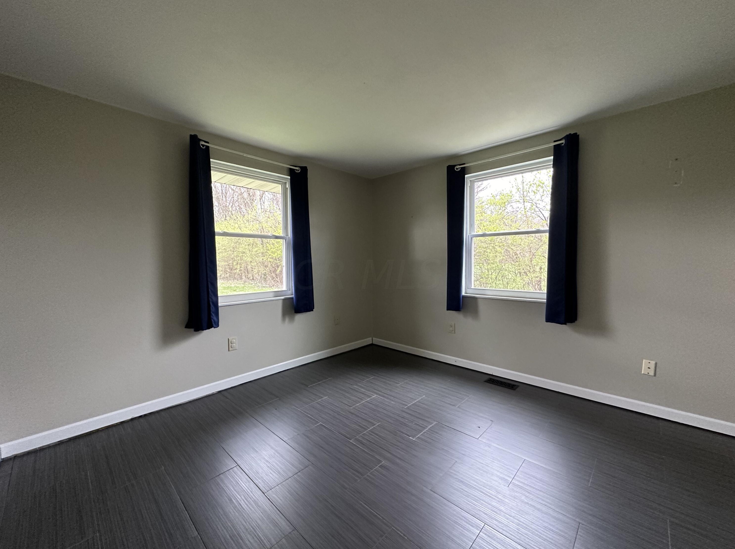 5229 Outerview Dr, Springfield OH  45502-9191 exterior