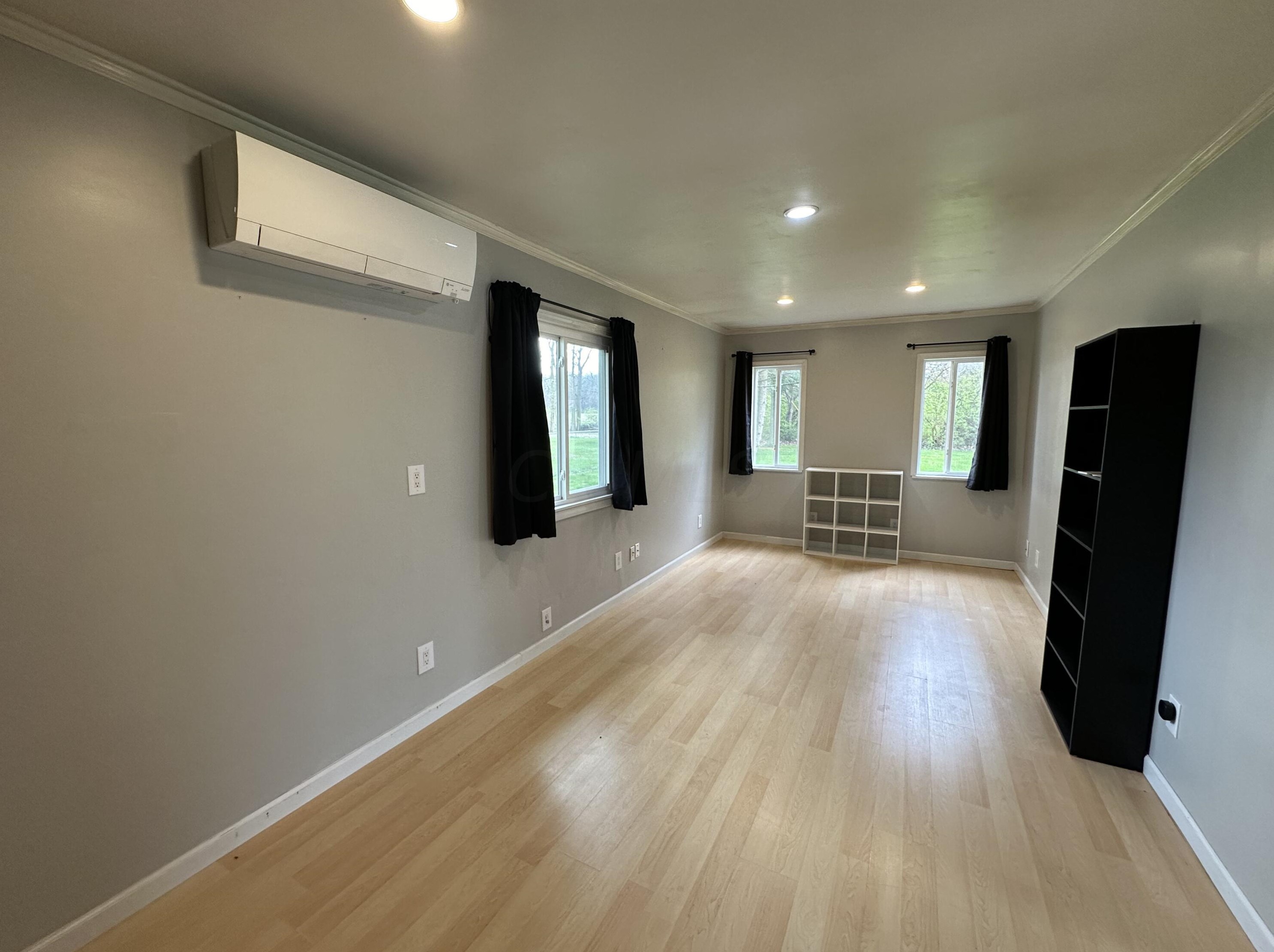 5229 Outerview Dr, Springfield OH  45502-9191 exterior