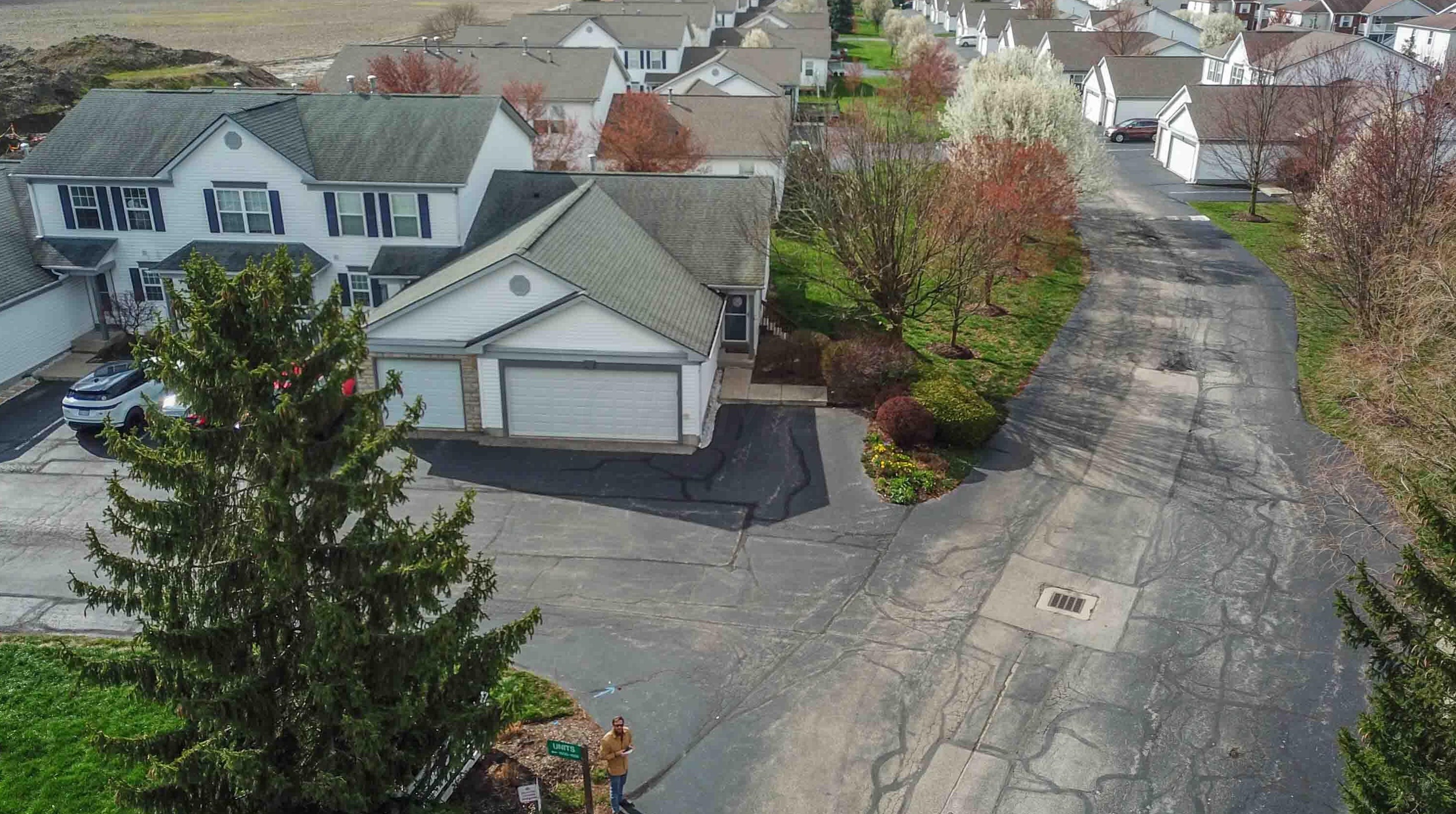 1000 Watkins Glen Ct, Marysville, OH 43040-8361