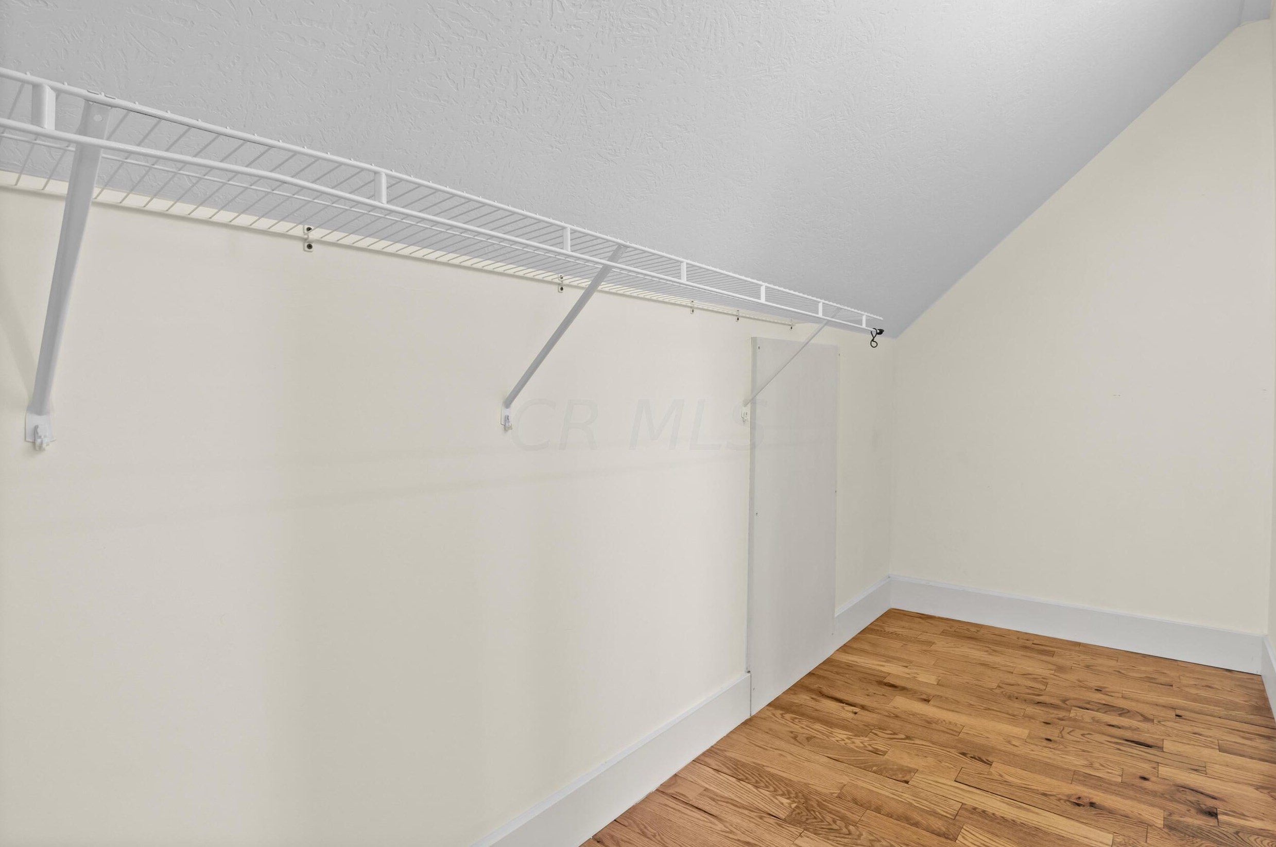 106 Kelly Marie Dr, Pataskala OH  43062-8154 exterior